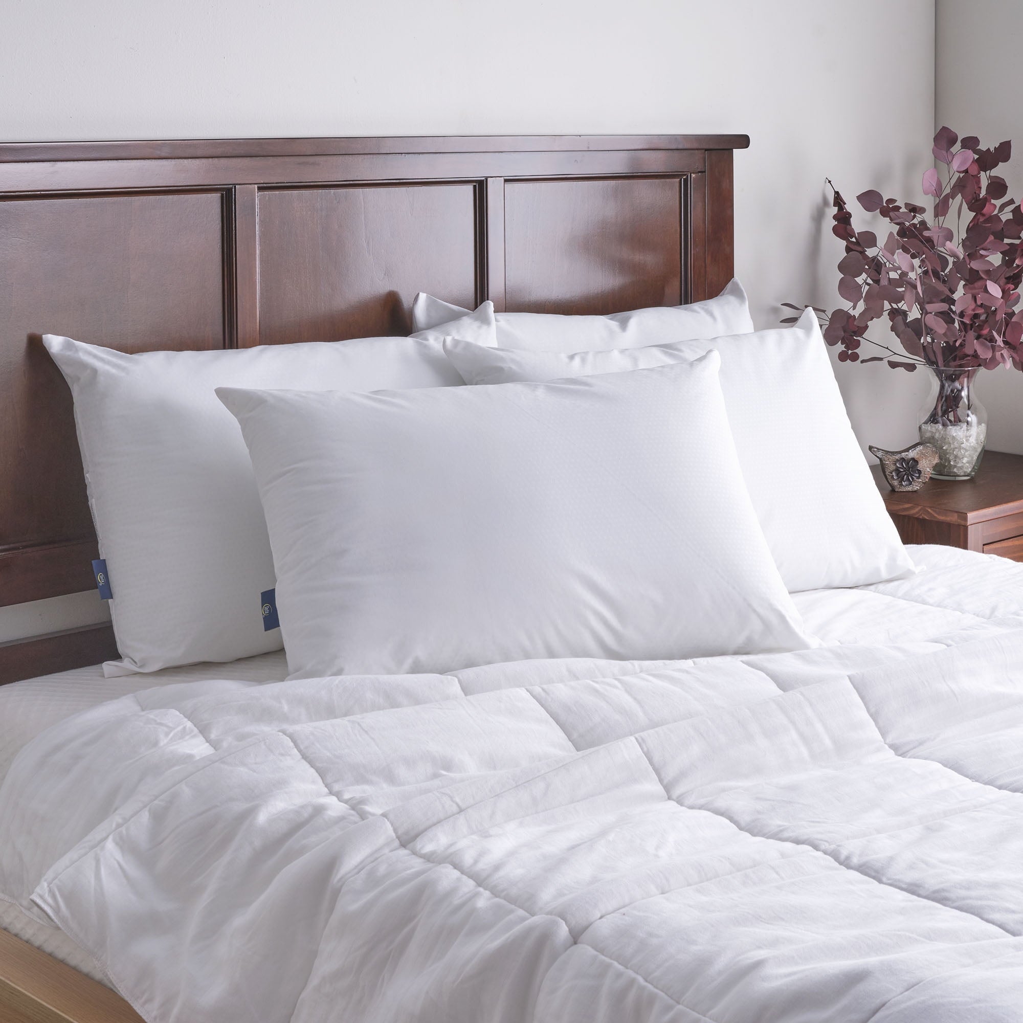 Ergonomic Memory Foam Cooling Pillow - 2 Pack - Orthopedic Shredded Foam Bed Pillow Set Detail