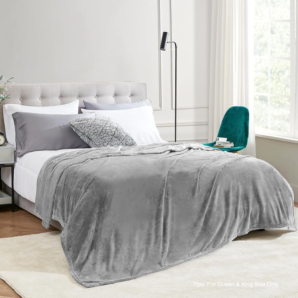 Super Soft Flannel Twin Size Blanket for Bed, 60x80inch Super Cozy Soft Bed Blanket for Sleep Snap, Lightweight Reversible Blankets and ... - Lightweight Plush Warm Blanket for All Seasons Detail
