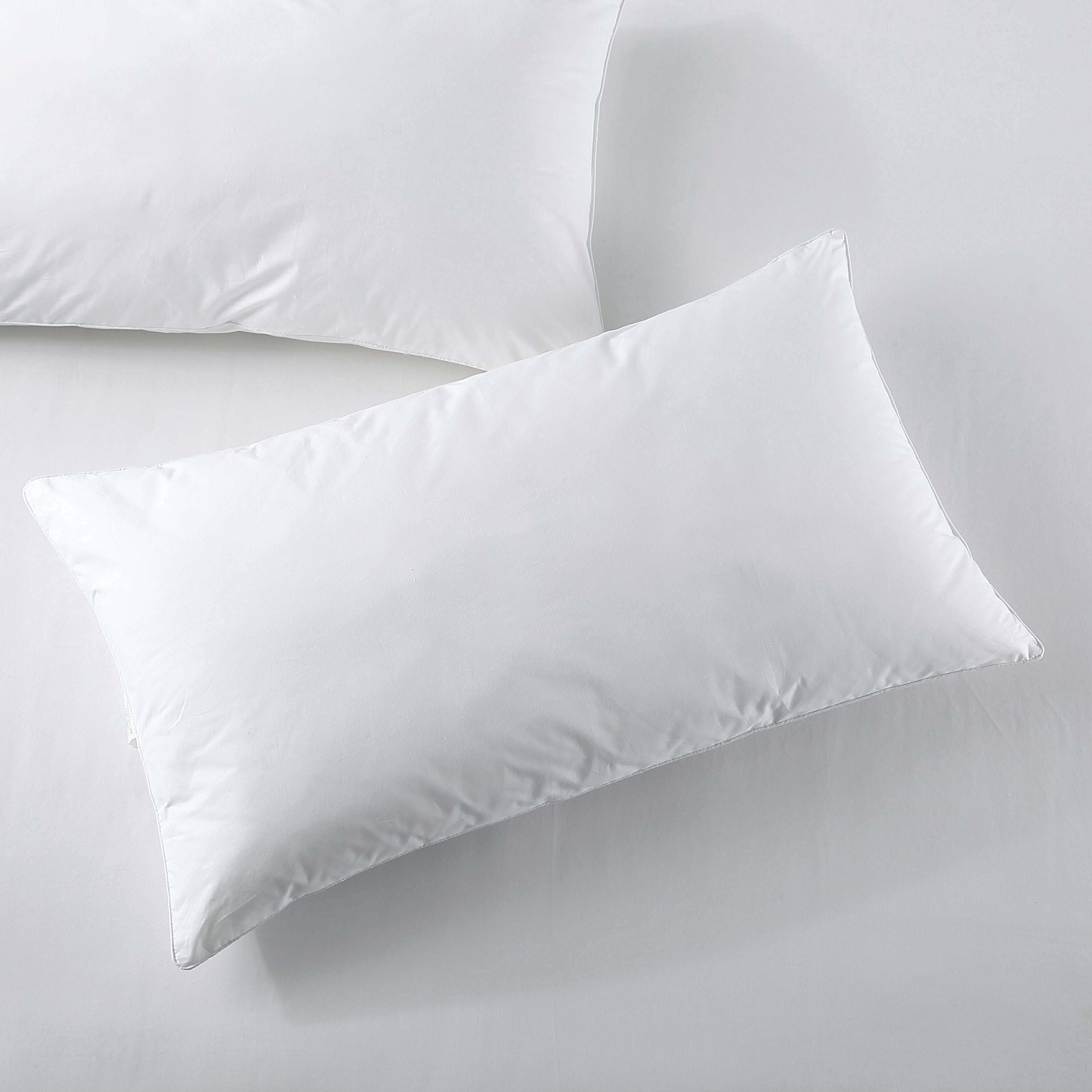 Decorative Plump Bed Pillows King Size Pillows Set of 2, Pillows for Sleeping,Polyester Microfiber Cover,Super Soft Set of 2(... - Hotel Quality Plush Sleeping Pillows Detail