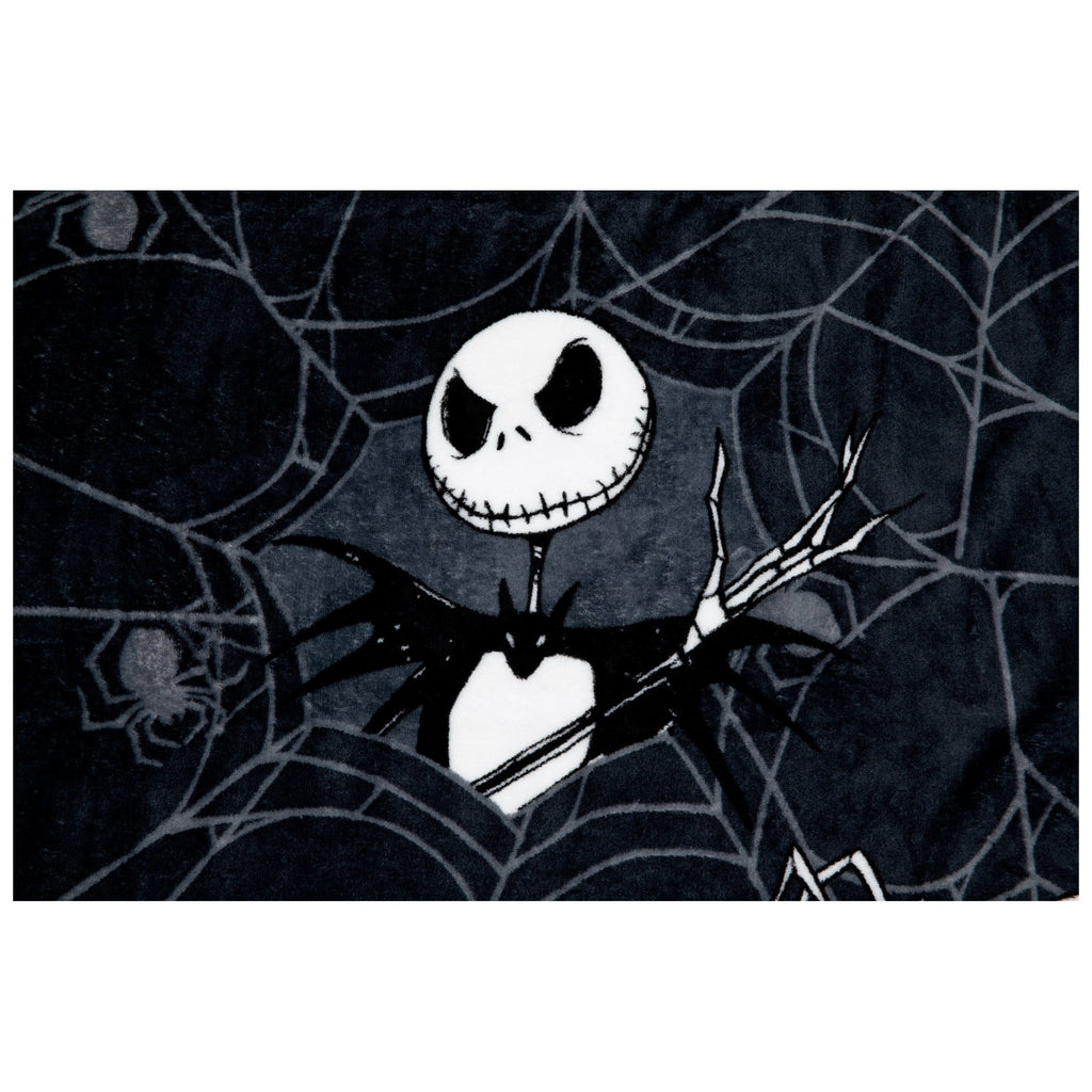 Decorative Knitted Nightmare Before Christmas Jack Skellington 62x90 Plush Throw Blanket, 100% Polyester - Lightweight Plush Warm Blanket for All Seasons Detail