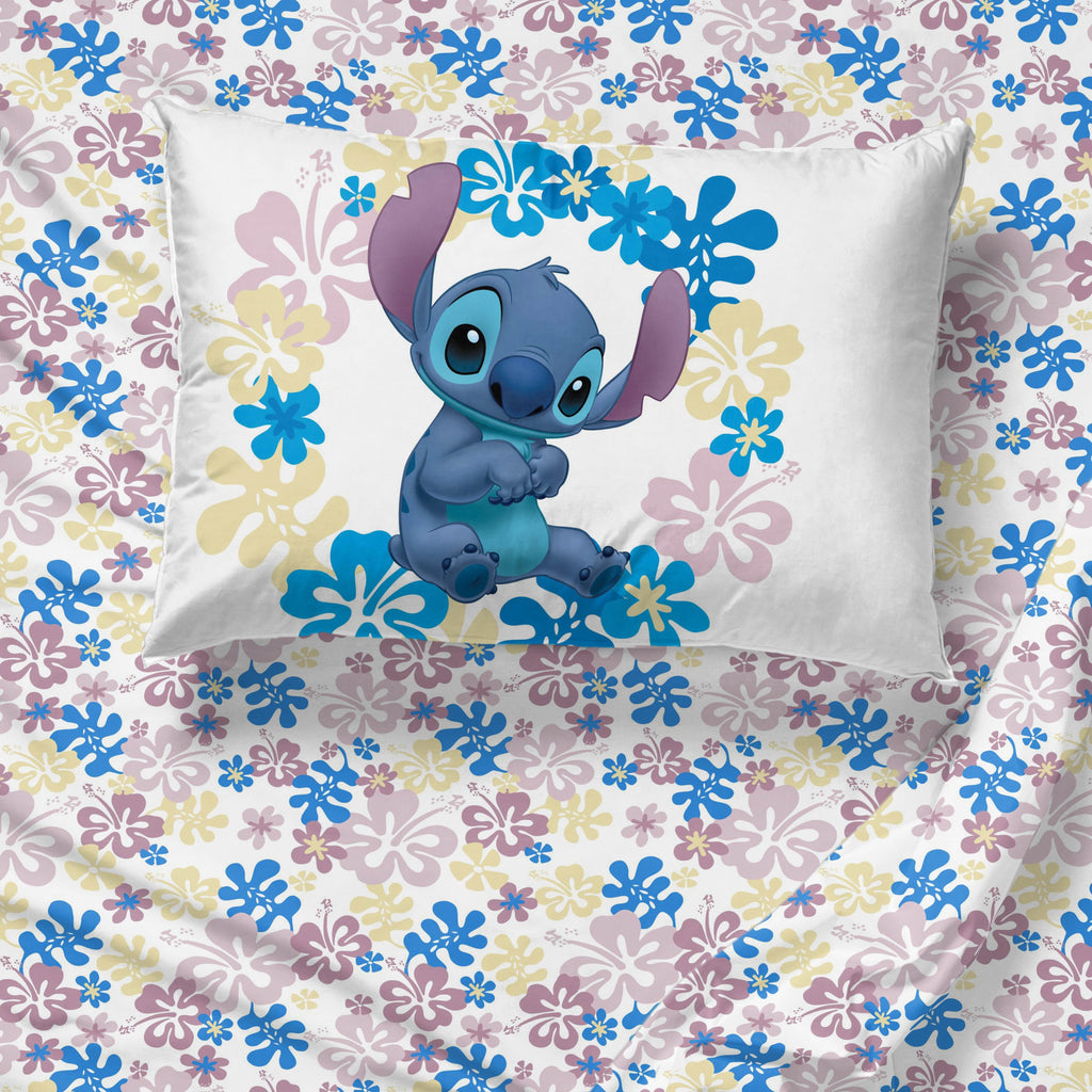 Heavyweight Warmth Lilo and Stitch Sweet Stitch 5 Piece Twin Size Kids Comforter Set with Sham - Super Soft Bed Set for Kids - All-Season Down Alternative Comforter Insert Detail