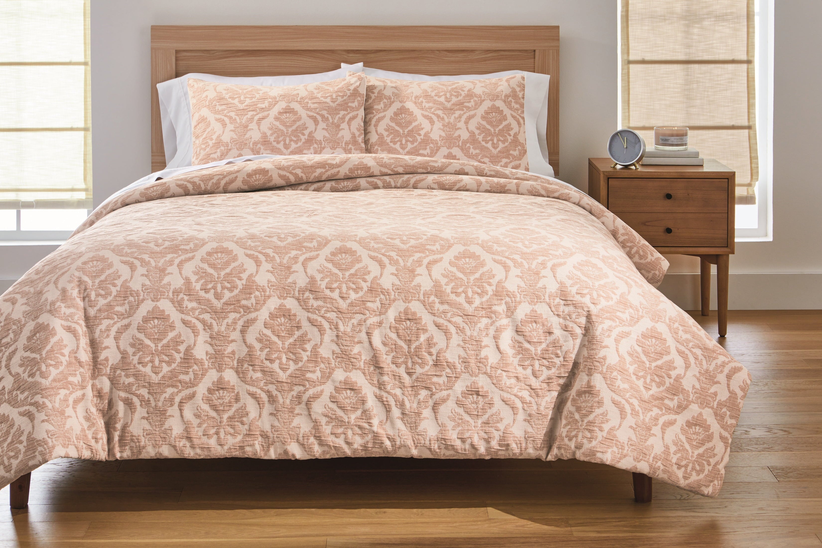 Fluffy Down Alternative Woven Damask 2-Piece Comforter Set, Blush, Full Queen, All Ages - Hypoallergenic Ultra-Fluffy Quilt for Winter - Default Title