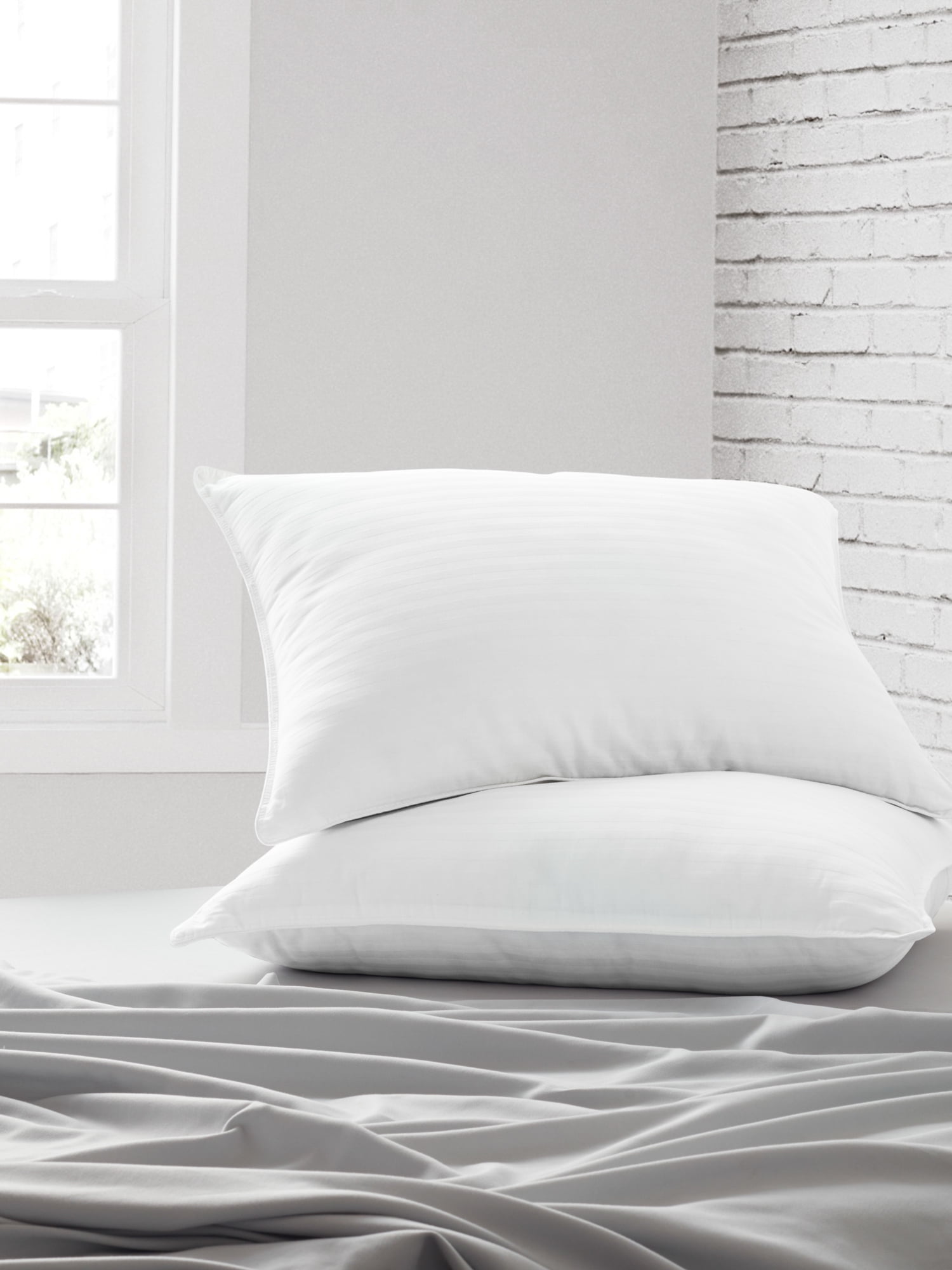 Ergonomic Memory Foam Bed Pillow 2-Pack Standard/Queen Size For All Sleep Styles - Back, Side and Stomach Sleepers - Hotel Quality Plush Sleeping Pillows - Default Title