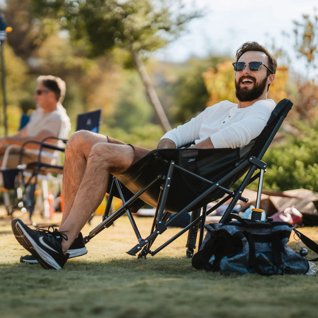 Heavy-Duty Freestyle Pod Rocker Elite - Choice 832 - Heavy-Duty Kickback Rocker with Beverage Holder Detail