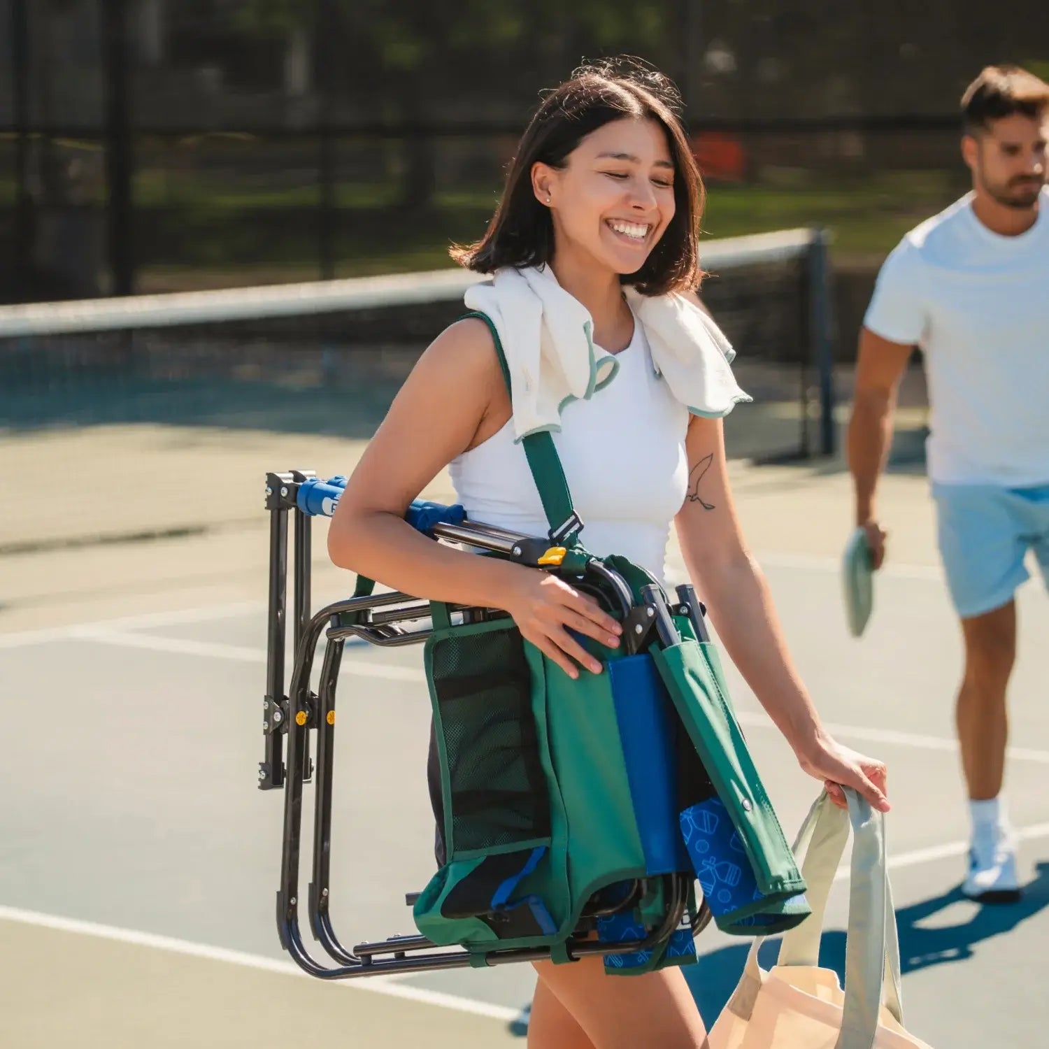 Heavy-Duty Freestyle Stowaway Rocker - Choice 794 - RoadTrip Rocker Smooth Motion Camp Chair Detail