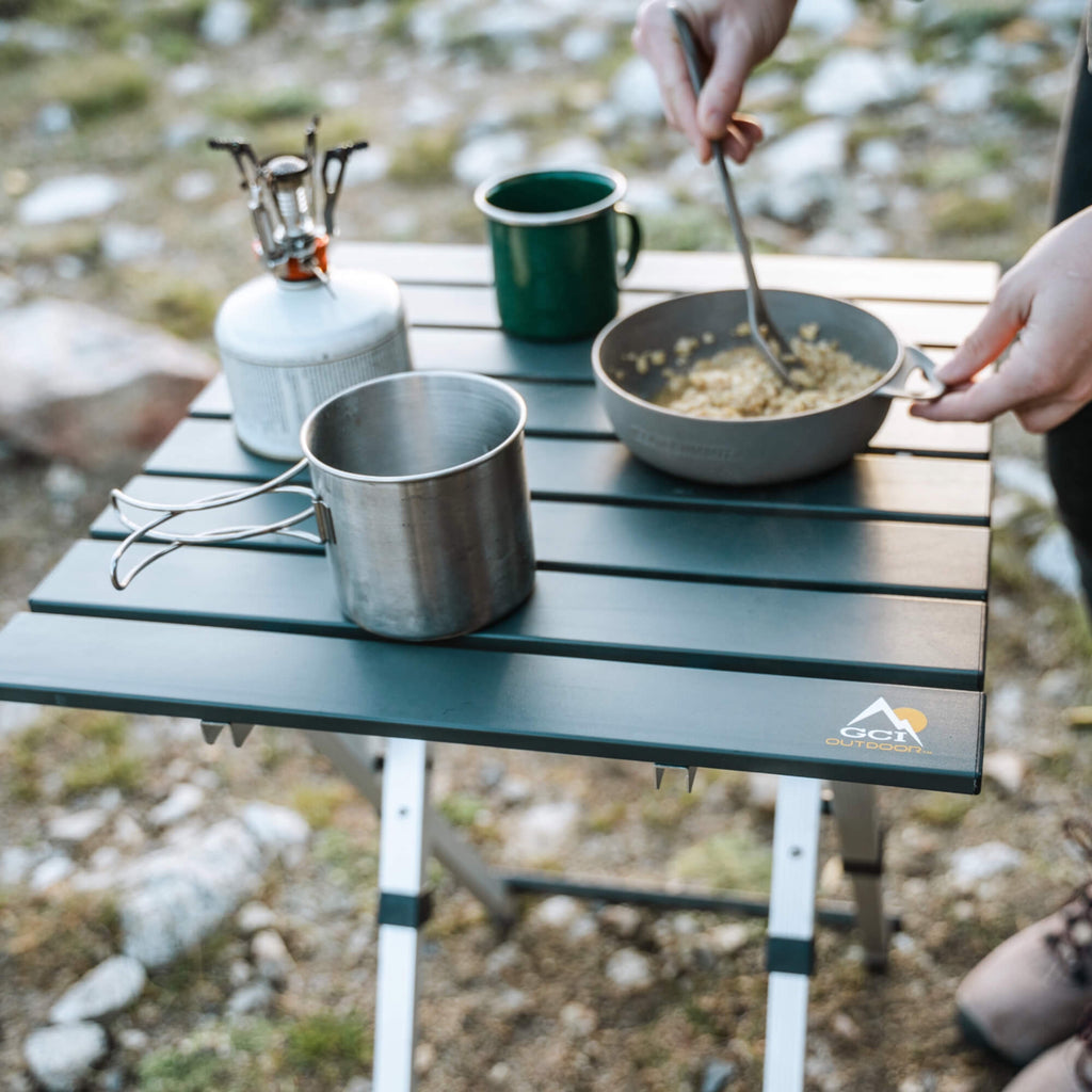 Multi-Functional Cook Compact Camp Table 20 - Choice 513 - Portable Camping Table with Heat-Resistant Countertop Detail