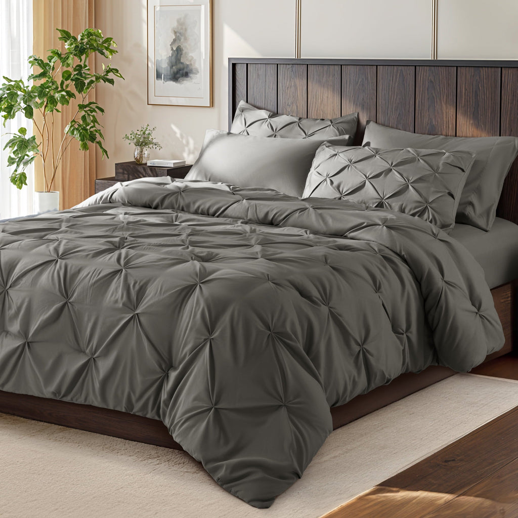 Hypoallergenic Cloud Queen Comforter Set, 7 Pieces Bedding Sets for All Season, Bed in a Bag with Pleated Comforter - Flat Sheet & Fitted ... - Hypoallergenic Ultra-Fluffy Quilt for Winter - Default Title
