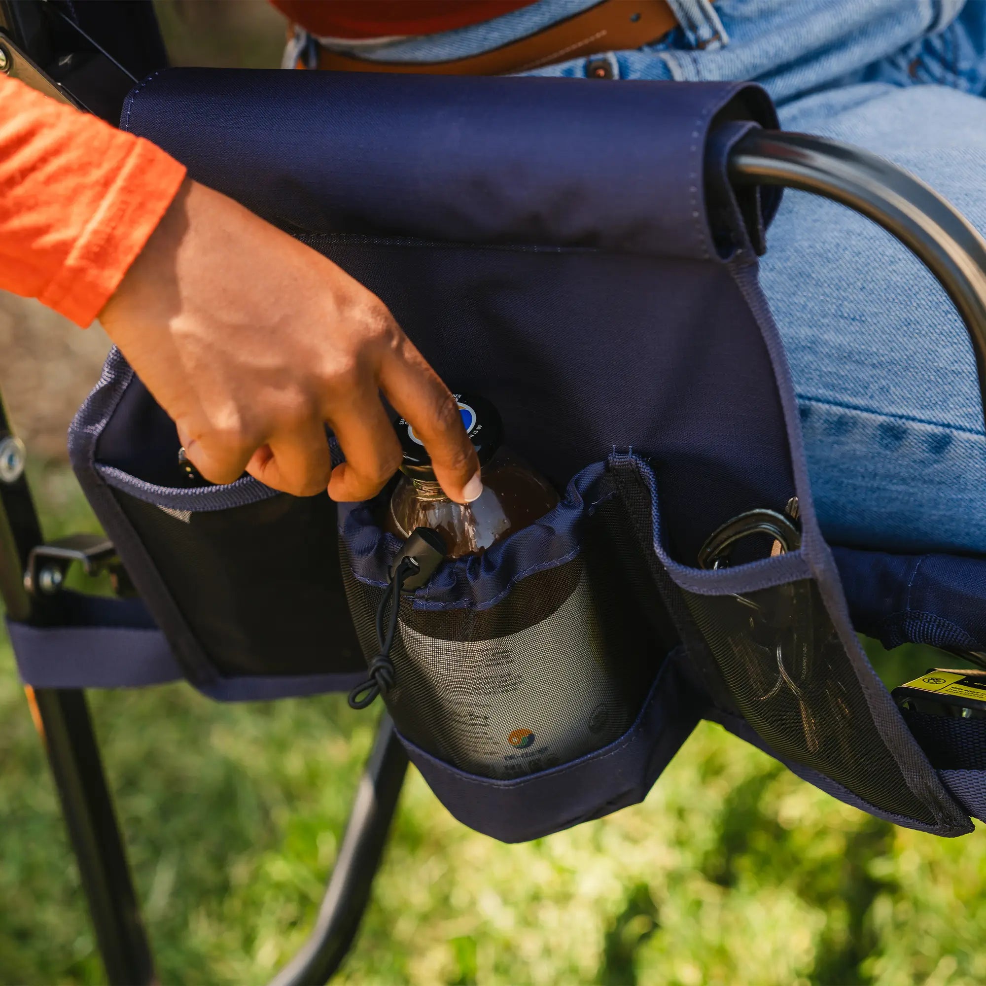 Heavy-Duty Freestyle Stowaway Rocker - Choice 794 - RoadTrip Rocker Smooth Motion Camp Chair Detail