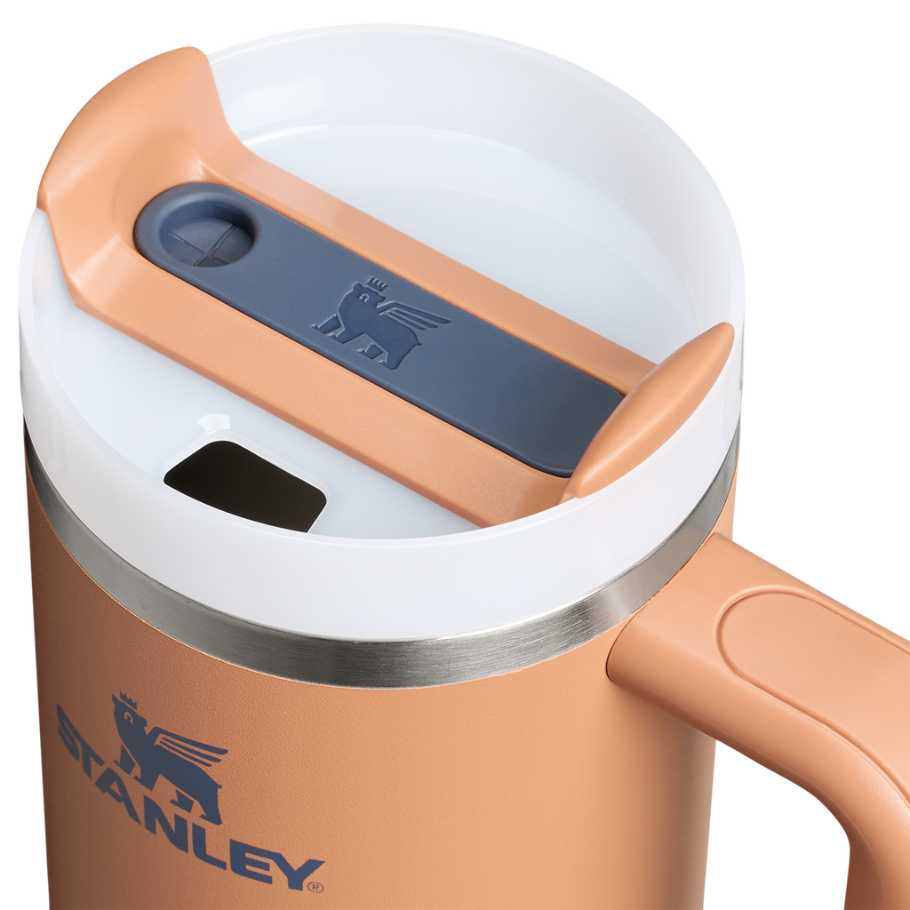 Large Capacity The Quencher H2.0 Flowstate Tumbler | Stanley Create D331C - FlowState 3-Position Lid Insulated Travel Mug Detail