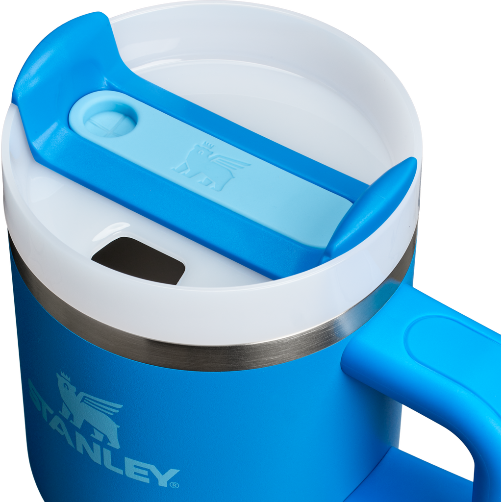 Car-Cup Friendly The Quencher H2.O Flowstate Tumbler with Handle | Stanley Create D309N - 40oz Large Capacity Car-Cup Friendly Quencher Detail