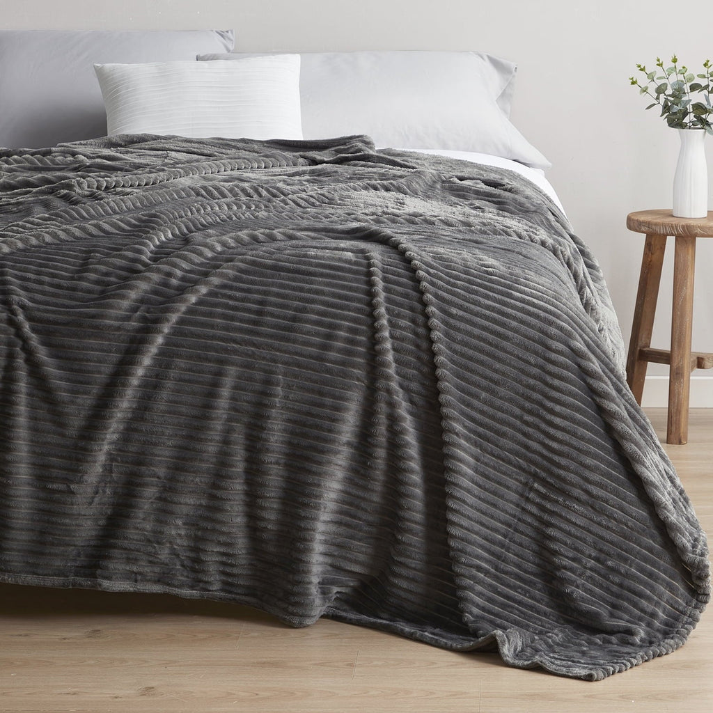 Cozy Fleece Cut Plush Fleece Blanket, Soft Lightweight Fuzzy Luxury Throw Size Bed Blankets for Bed, Throw, Gray - Super Soft Reversible Sherpa Flannel Blanket Detail