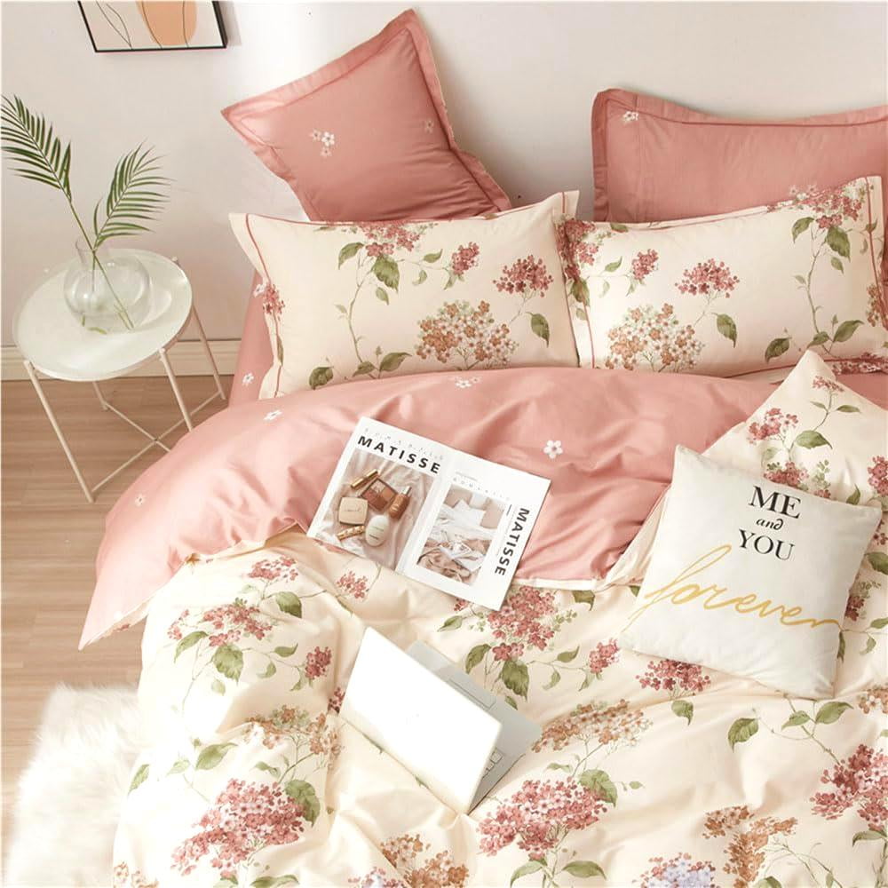 All-Season White with Pink Flowers King Comforter Sets, 3 Pieces Chic Garden Style Reversible Bedding Sets for Adults All Season - Cloud-Like Soft Lightweight Bed Comforter Detail