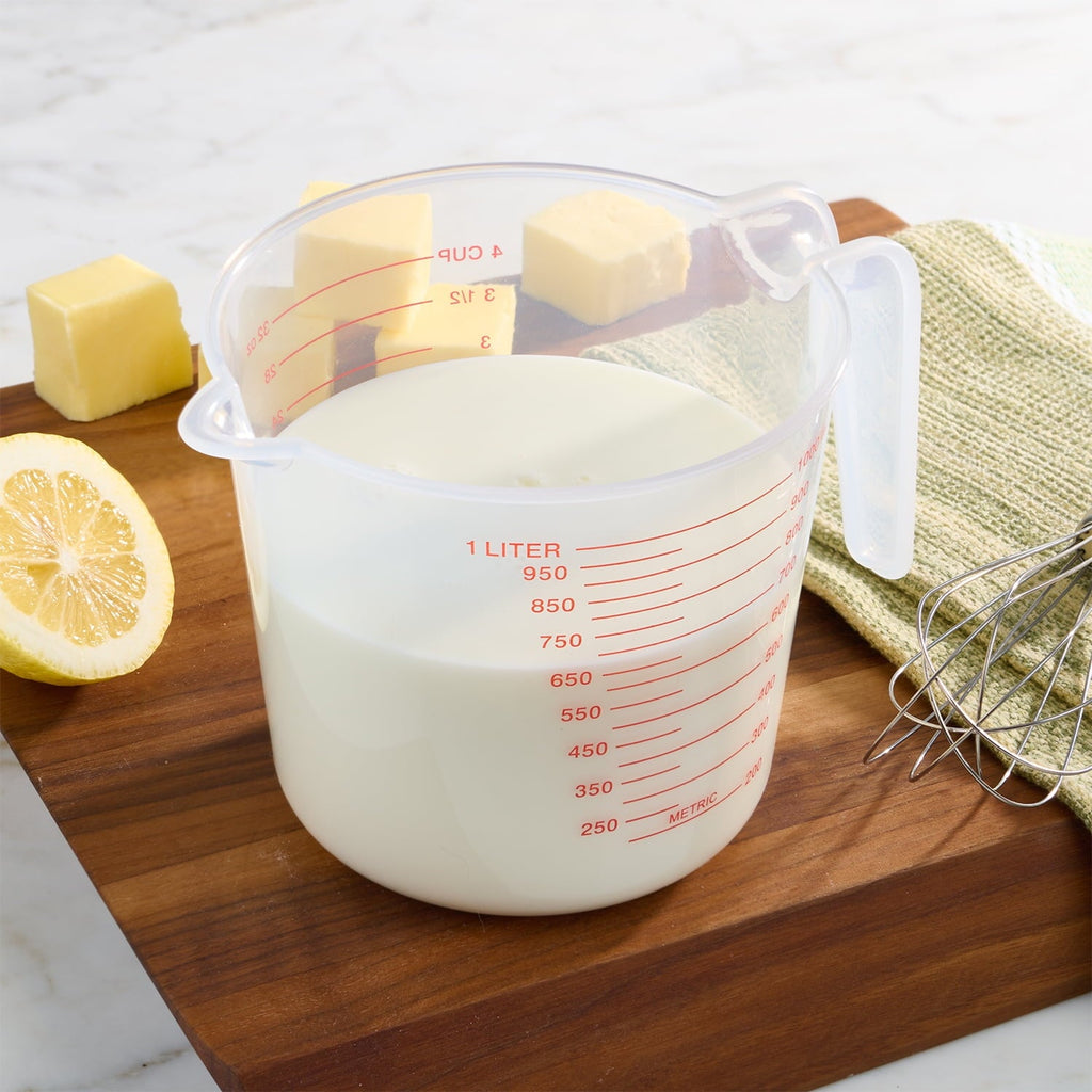 Premium Kitchen (12 pack) 4 Cup PP Plastic Measuring Cup, 32 oz, Clear - Innovative Kitchen Helper for Modern Cooking Detail