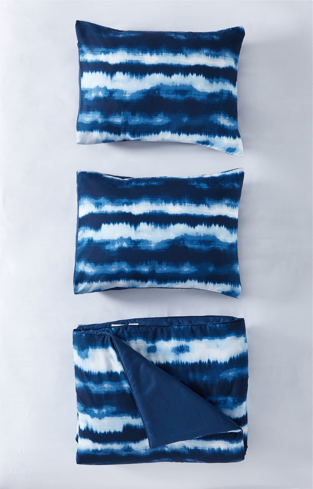 All-Season Tie Dye Navy 3 Piece Comforter Set, Full - Hypoallergenic Ultra-Fluffy Quilt for Winter Detail