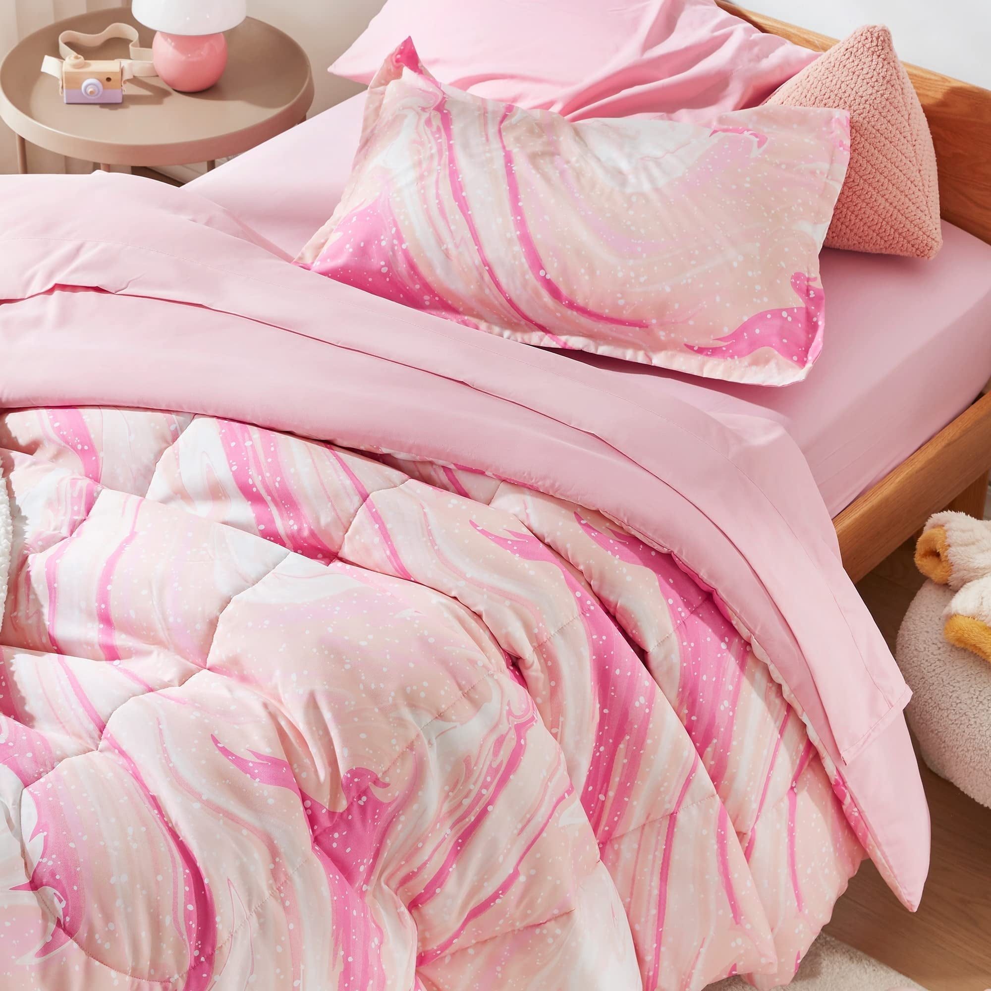 Heavyweight Warmth Kids Twin Bedding Comforter Set - 5 Pieces Super Cute & Soft Bedding Sets & Collections with Comforter, Sheet, Pillow... - Luxurious Quilted Duvet Cover Set Detail