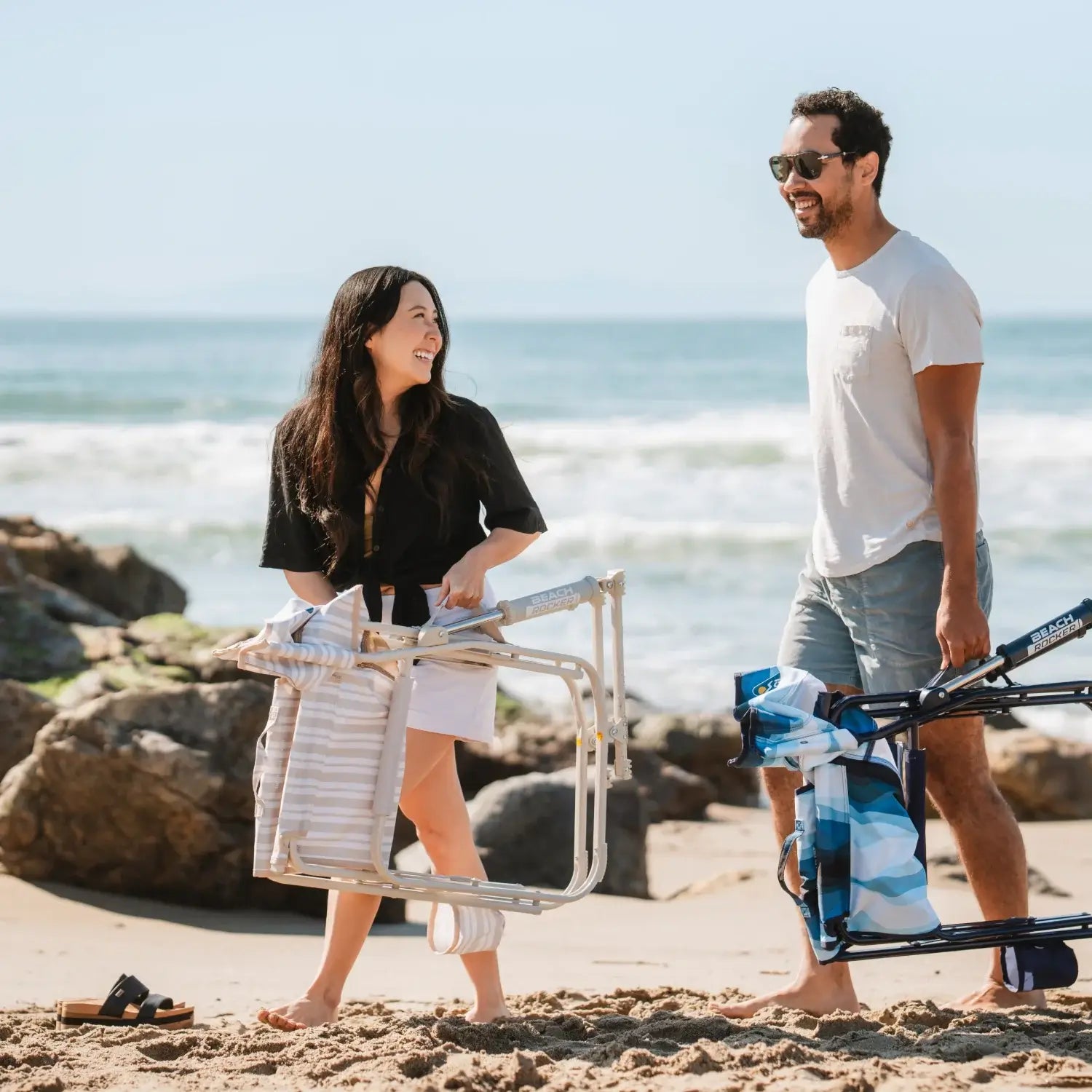 Patented Spring-Action Beach Rocker - Choice 712 - Heavy-Duty Kickback Rocker with Beverage Holder Detail
