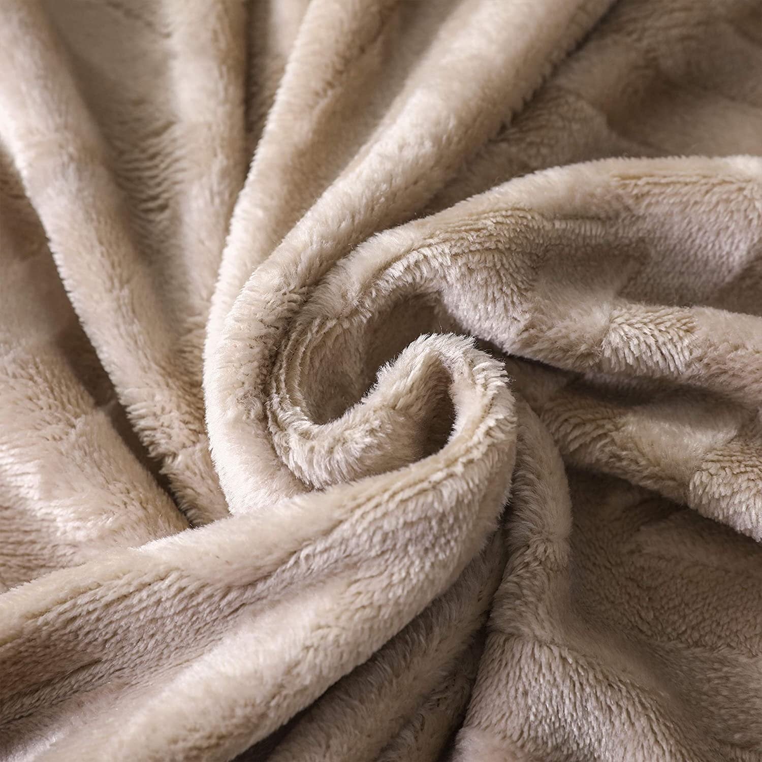 Decorative Knitted Soft Flannel Fleece Lightweight 50"x60" Throw Blanket, Brushed Chevron Design Fluffy Plush Cozy Blanket for All Seaso... - Super Soft Reversible Sherpa Flannel Blanket Detail