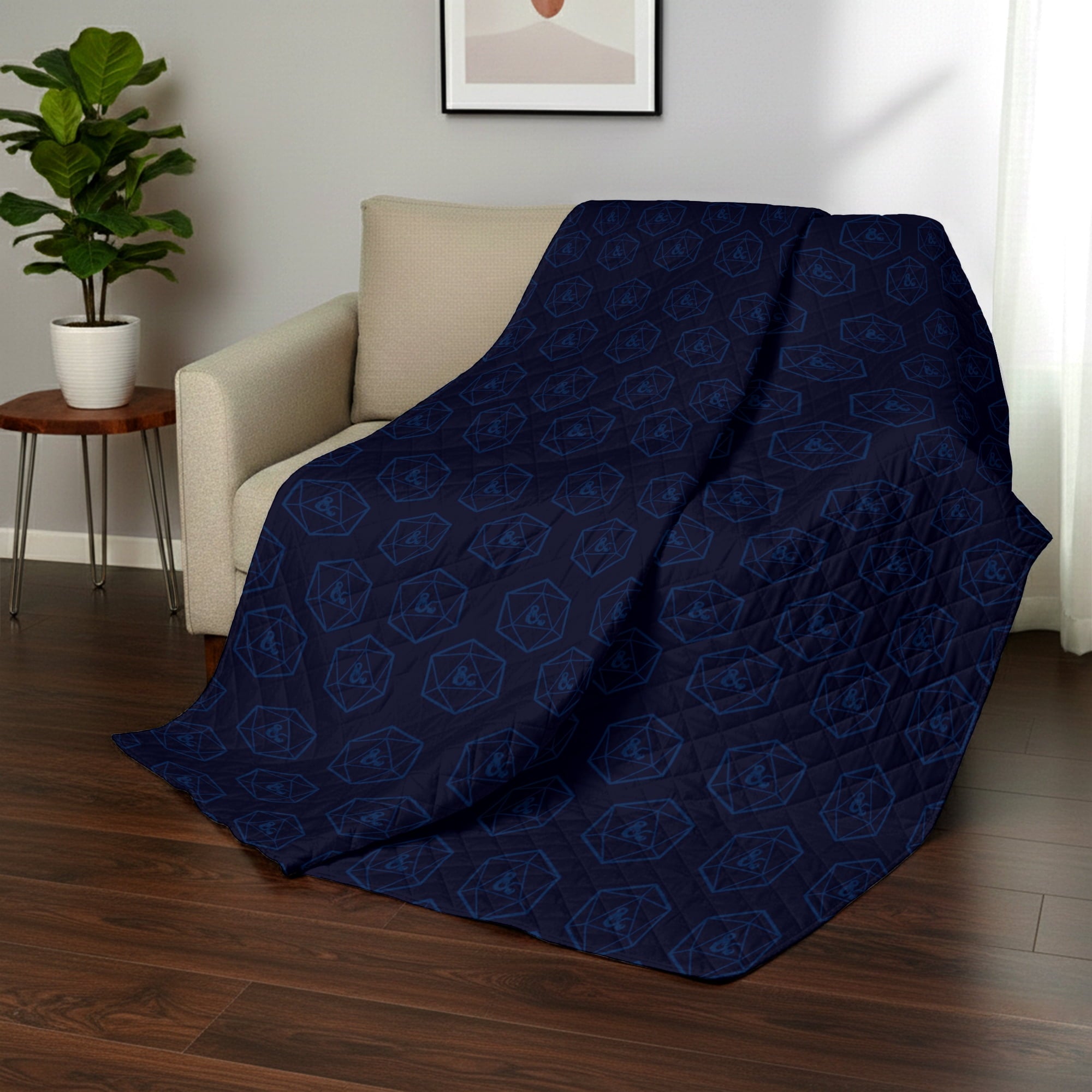 Reversible Sherpa Quilted Throw Blanket 60x80 inches, Kids Character Bedding - Lightweight Plush Warm Blanket for All Seasons Detail