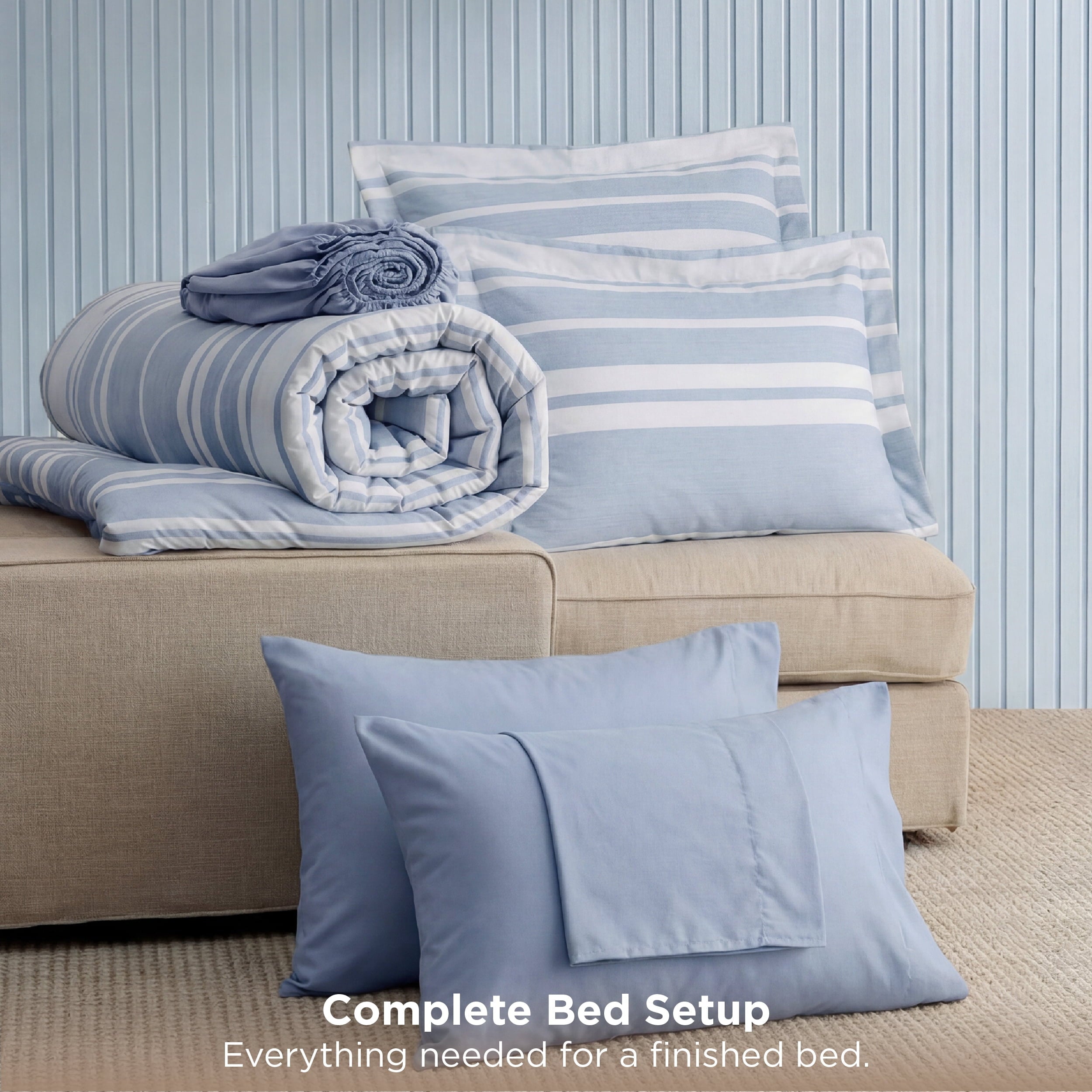 Luxurious Quilted Queen Comforter Set Blue, Bed in a Bag Queen Size Bedding 7-Pieces, Striped Bedding Set for All Seasons - Luxurious Quilted Duvet Cover Set Detail