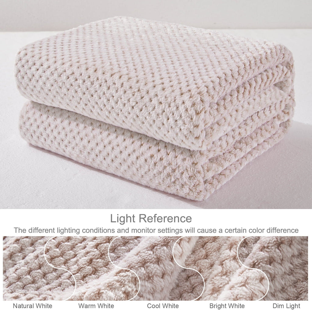 Decorative Knitted Waffle Textured Mixed Camel Fleece Blanket, Super Soft and Warm 50"x70" Throw Blanket for Couch, Cozy, Fuzzy and Ligh... - Super Soft Reversible Sherpa Flannel Blanket Detail