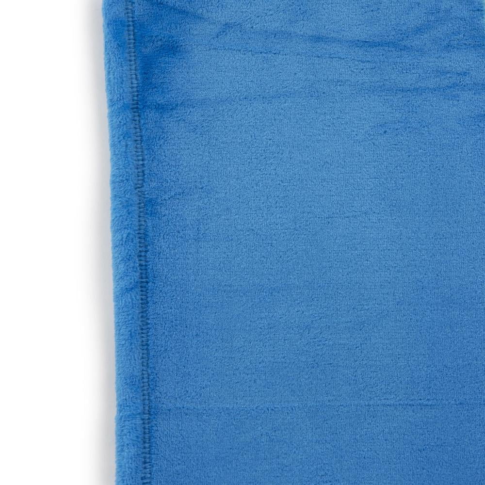 Super Soft Flannel Master Builder Kids Blue Silk Touch Throw Blanket 62" x 90" Ultra-Soft and Cozy - Super Soft Reversible Sherpa Flannel Blanket Detail