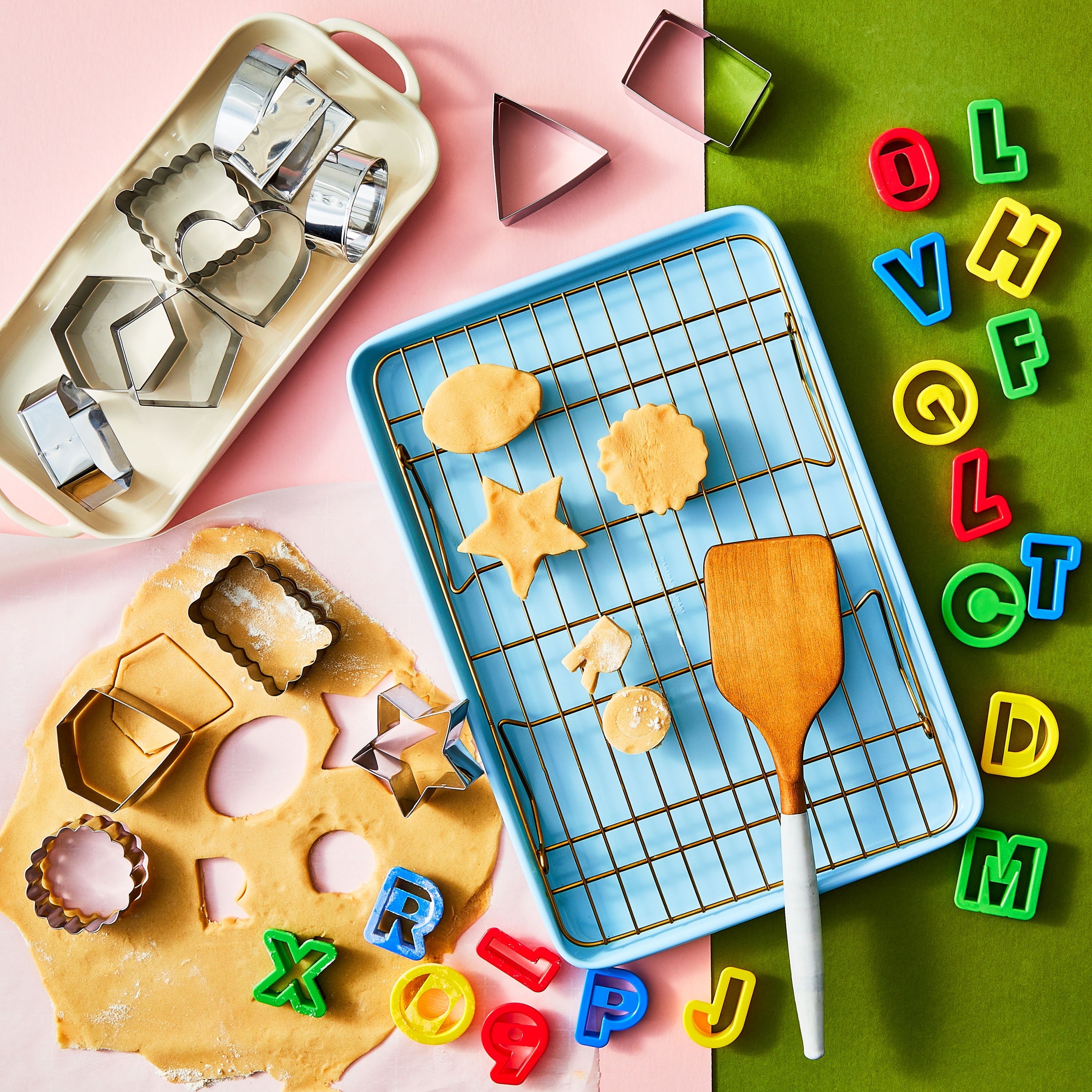 Multi-Functional Metal Shaped Cookie Cutters Set, 14 Pieces - Kitchen Gadget Tool for Quick Food Prep Detail