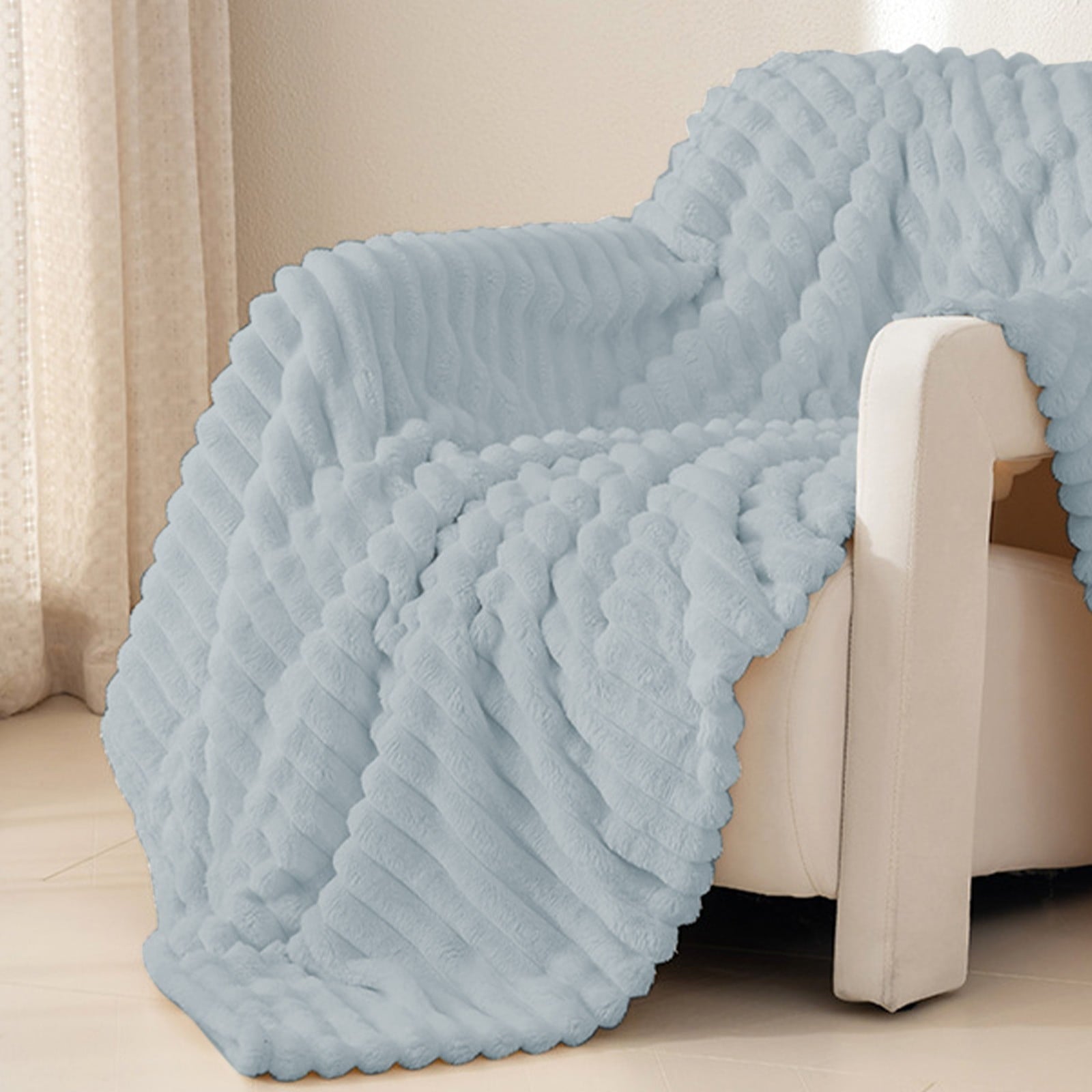 Decorative Knitted Flannel Throw Blanket, Extra Large Fleece Blanket, Super Cozy Soft Blankets for Couch Bed, Fall Winter Throw Blanke, ... - Lightweight Plush Warm Blanket for All Seasons Detail