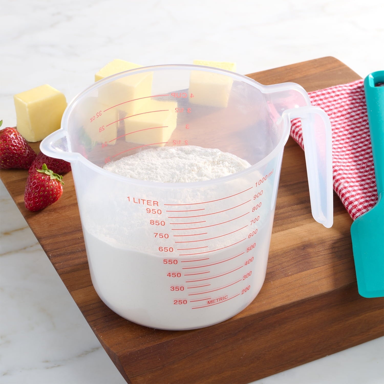 Premium Kitchen (12 pack) 4 Cup PP Plastic Measuring Cup, 32 oz, Clear - Innovative Kitchen Helper for Modern Cooking Detail