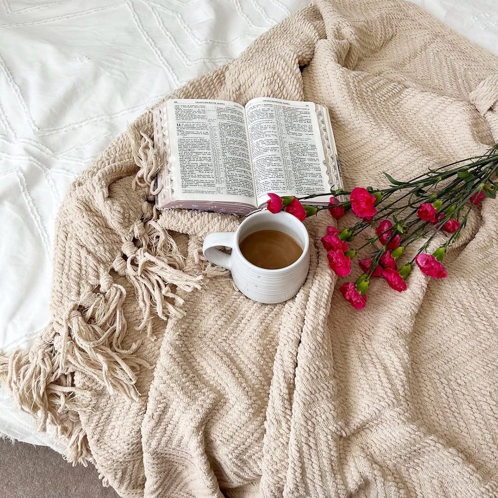 Lightweight Warm Beige Throw Blanket,Textured Knitted Tan Throws with Tassels,Neutral Sofa Bed Throws,50"x60" - Luxury Knitted Decorative Throw Blanket with Fringes Detail