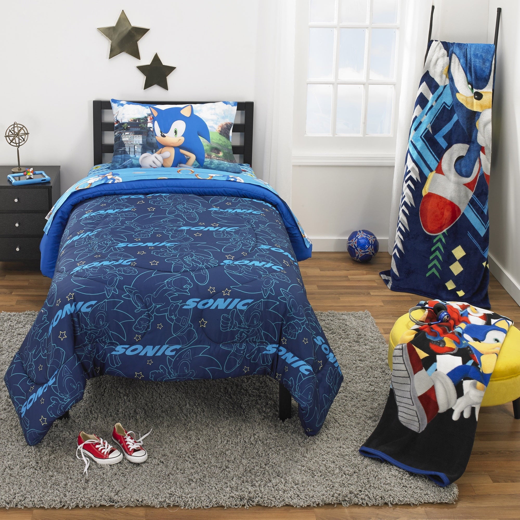 Hypoallergenic Cloud Sonic the Hedgehog Kids 2 Piece Blue Green Reversible Comforter and Pillowcase set, Twin/full - Hypoallergenic Ultra-Fluffy Quilt for Winter Detail
