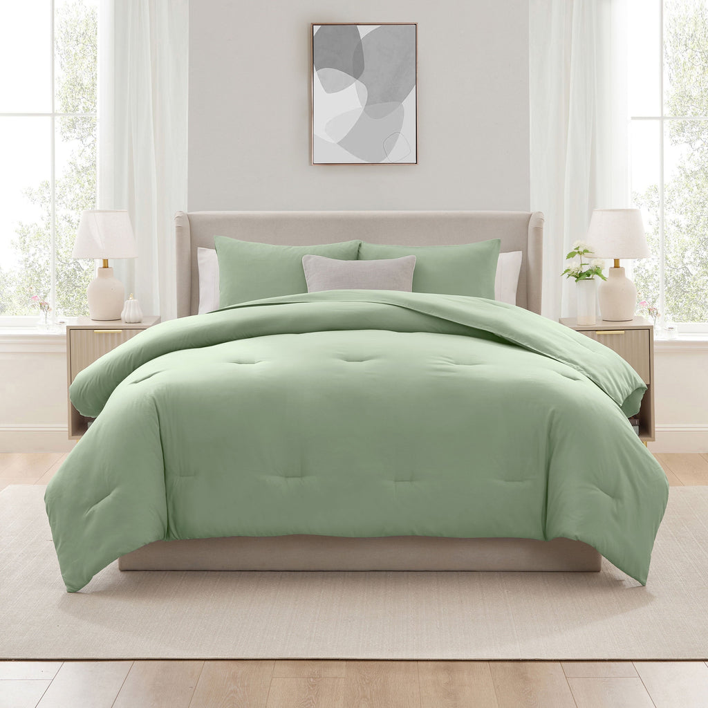 Fluffy Down Alternative Comforter Sets, All Season Lightweight Solid Queen Comforter Set, 3-Pc Bedding Sets, Sage Green - All-Season Down Alternative Comforter Insert Detail
