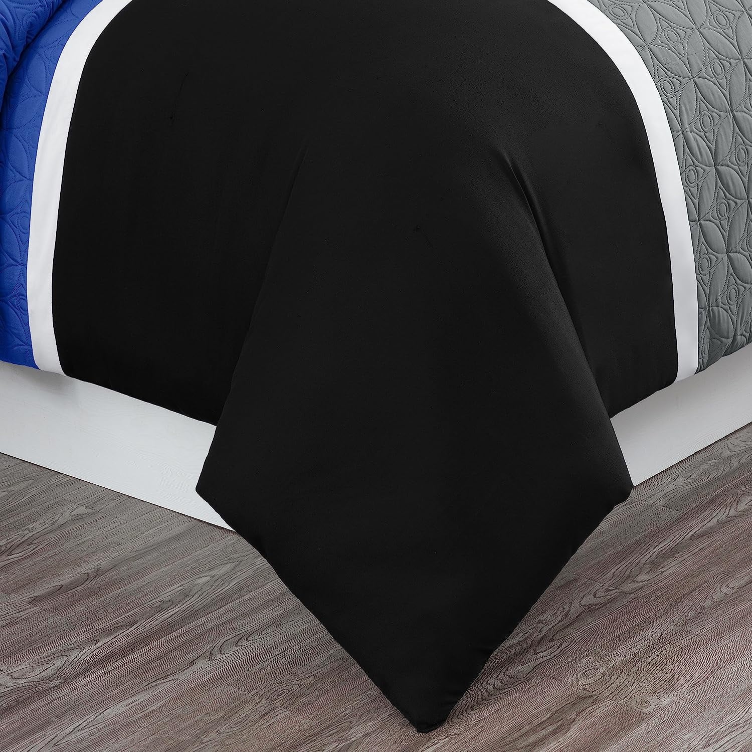 Luxurious Quilted Bernard 7-Piece Full Bed in a Bag Comforter Set with Sheets, Lightweight Comforter Blue Black Gray Patchwork Quilted ... - All-Season Down Alternative Comforter Insert Detail