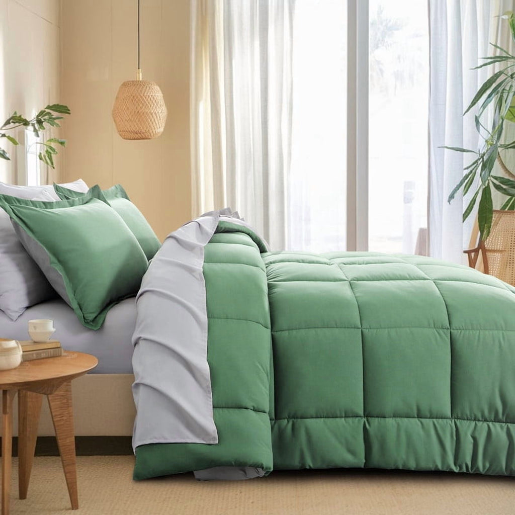All-Season Grass Green/Grey Queen Size Comforter Set,3-Pieces Reversible Comforter Set Soft and Lightweight,All Season Down Alte... - All-Season Down Alternative Comforter Insert Detail