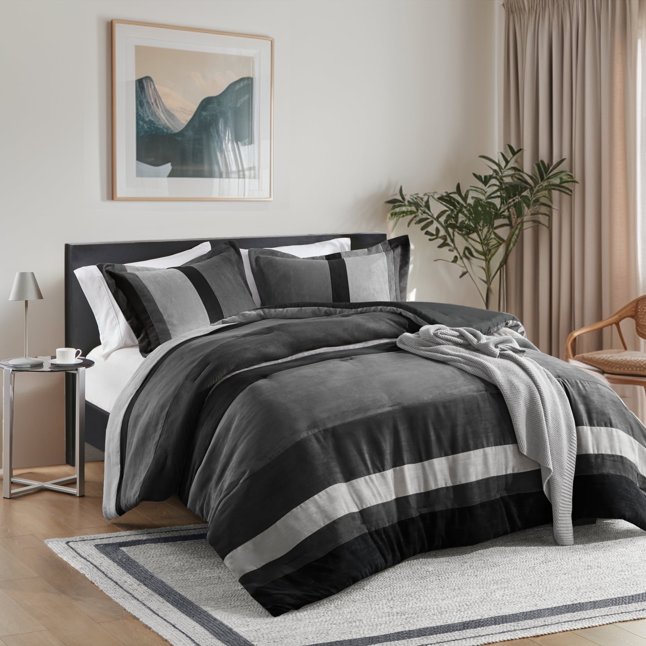 Hypoallergenic Cloud Twin/Twin XL Comforter Set Black, 2 Pieces Faux Suede Comforters Twin/Twin XL Size, Pieced Bedding Comforters Sets, C... - Luxurious Quilted Duvet Cover Set Detail