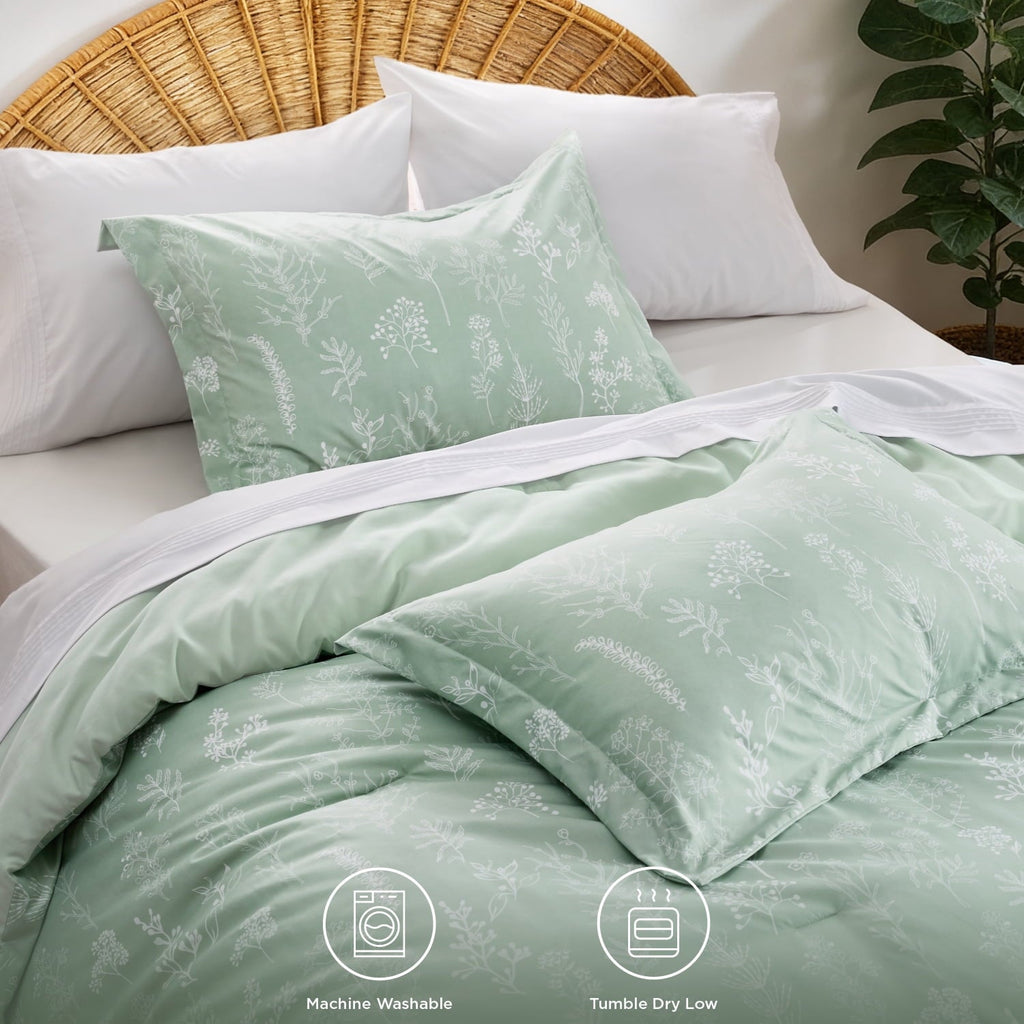 Hypoallergenic Cloud 3 Pieces Sage Green Floral Comforter Sets, 1 Botanical Flowers Reversible Comforter and 2 Pillow Shams, Queen Size Be... - Luxurious Quilted Duvet Cover Set Detail