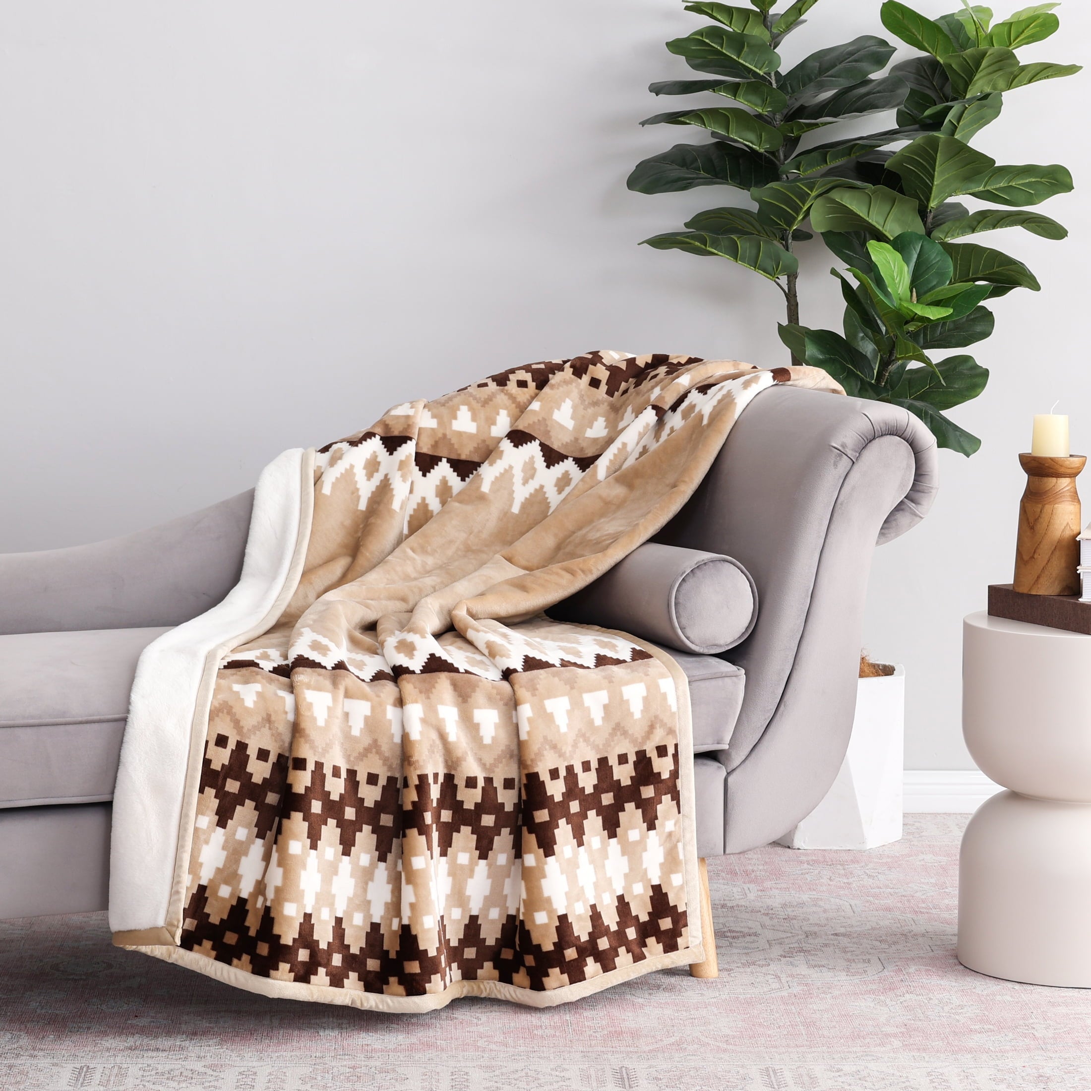 Lightweight Warm Printed Velvet Plush Reverse to Faux Fur Super Soft Throw Blanket, Oversized, Linder Border Beige - Cozy Fleece Throw Blanket for Couch & Bed Detail