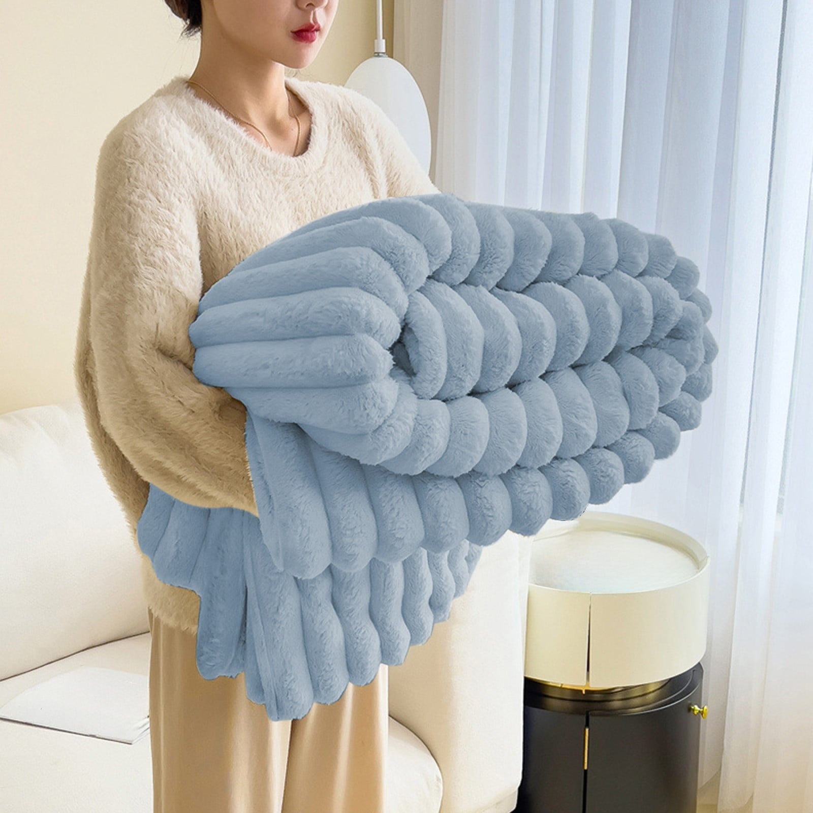 Decorative Knitted Flannel Throw Blanket, Extra Large Fleece Blanket, Super Cozy Soft Blankets for Couch Bed, Fall Winter Throw Blanke, ... - Lightweight Plush Warm Blanket for All Seasons Detail