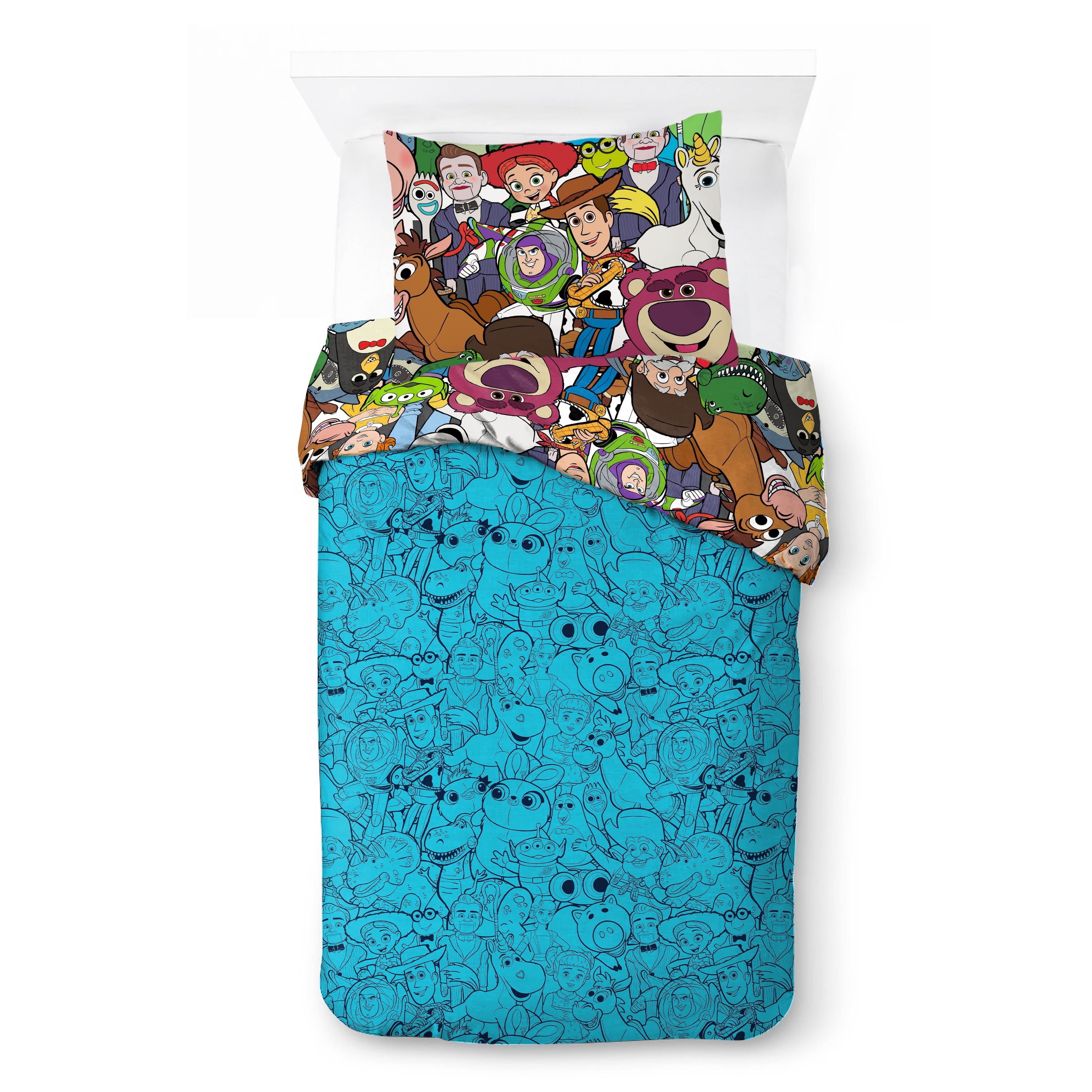 All-Season You've Got a Friend Reversible Comforter and Pillowcase Set, Twin/Full, Kids Bedding - All-Season Down Alternative Comforter Insert Detail