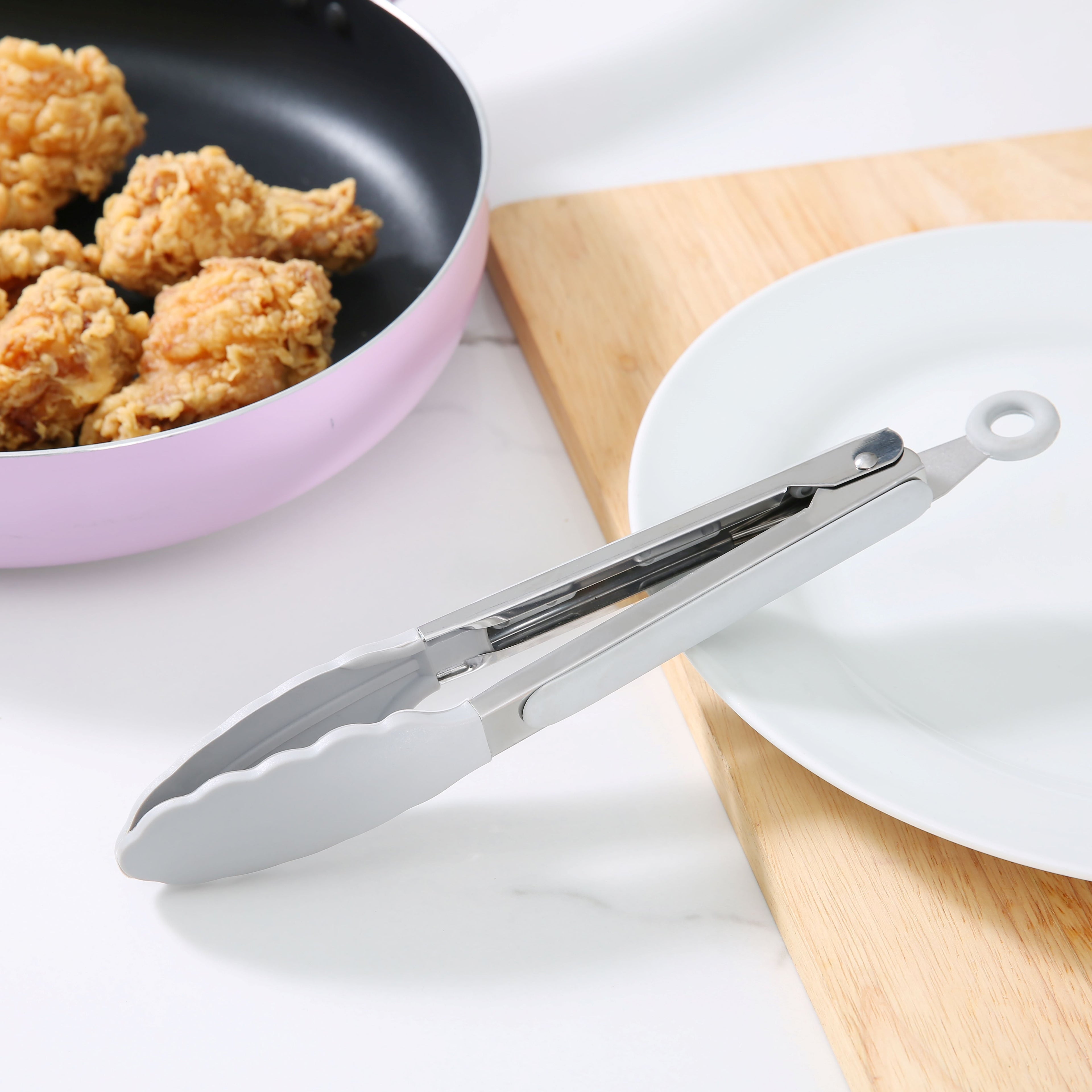 High-Precision 9" Stainless Steel and Silicone Locking Tongs, Soft Grip Handle, Grey Flannel - Multi-Purpose Hand Tool for Daily Meal Prep Detail