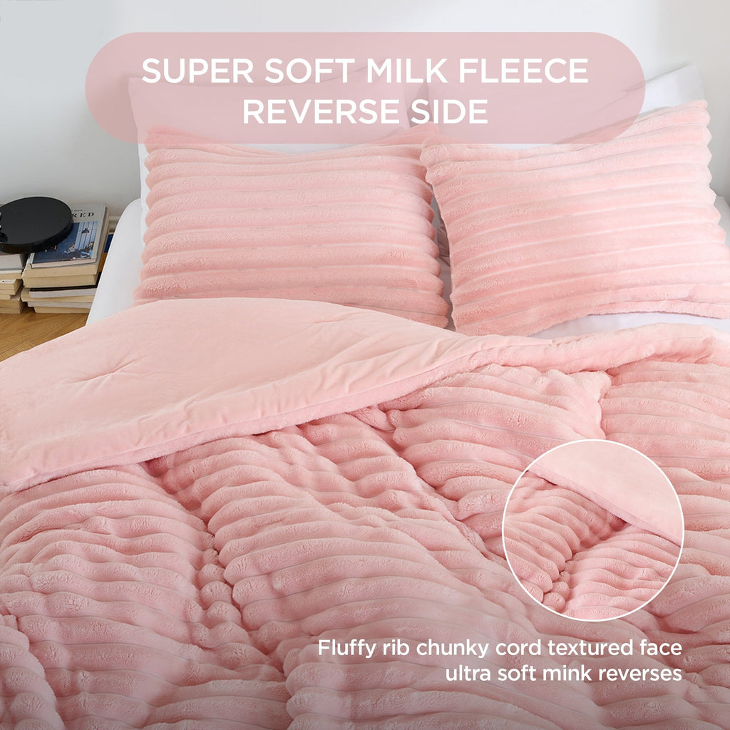 Luxurious Quilted Full/Queen Size Comforter Set, Fluffy Ribbed Plush Comforter Set, 3-Piece Bedding Set, Pink - Luxurious Quilted Duvet Cover Set Detail