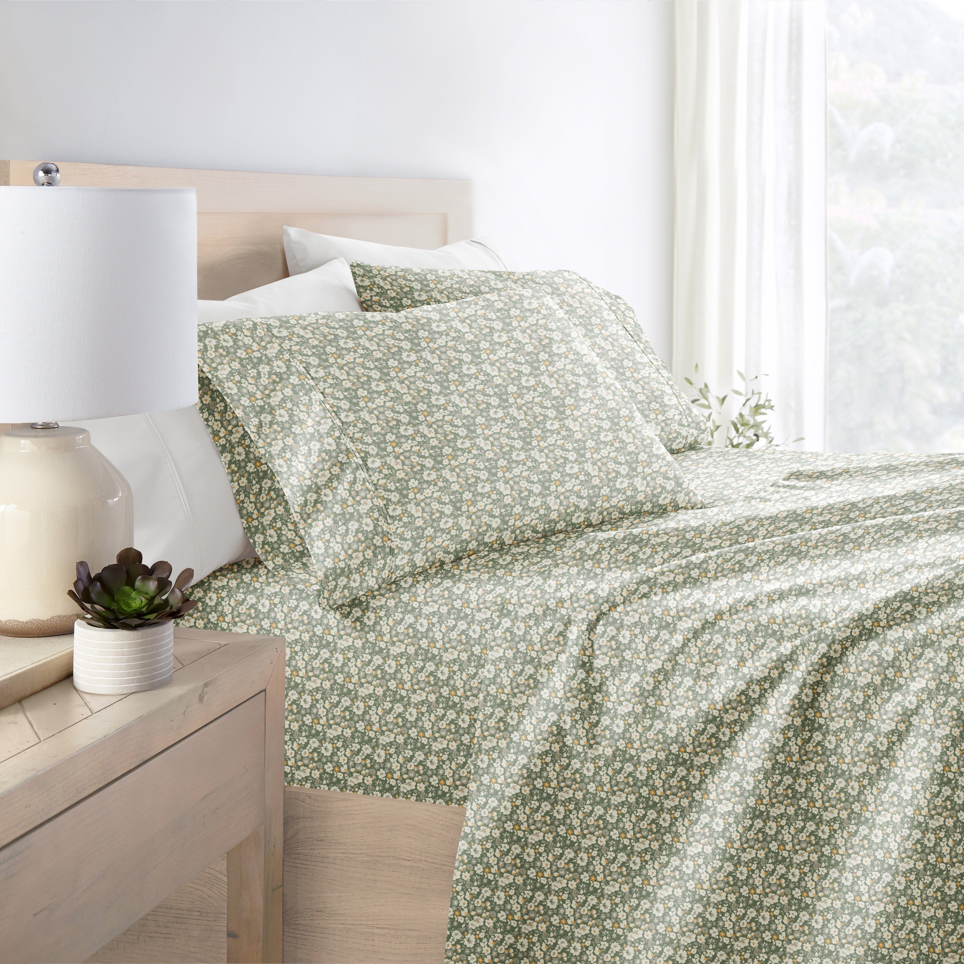Ultra-Soft 4 Piece Pattern Microfiber Bed Sheets Set, Floral Dream Eucalyptus, Twin - Premium Ultra-Soft Pillowcase Pair for Sleeping Detail