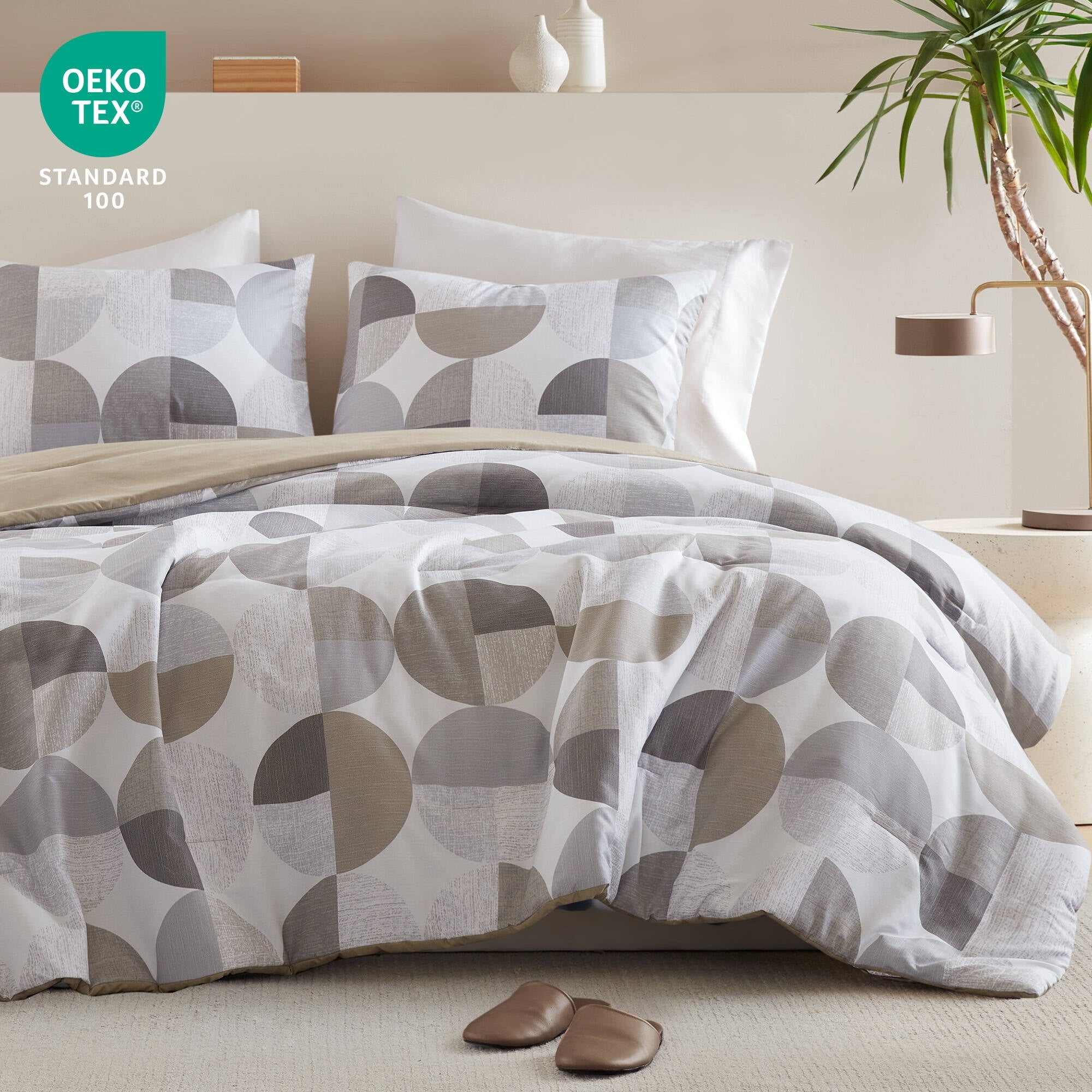 Heavyweight Warmth Full/Queen Size Comforter Set, Tan/Gray Bedding Set for All Seasons, 3-Piece Round Geometric Print Bedding Comforter Set - Cloud-Like Soft Lightweight Bed Comforter Detail