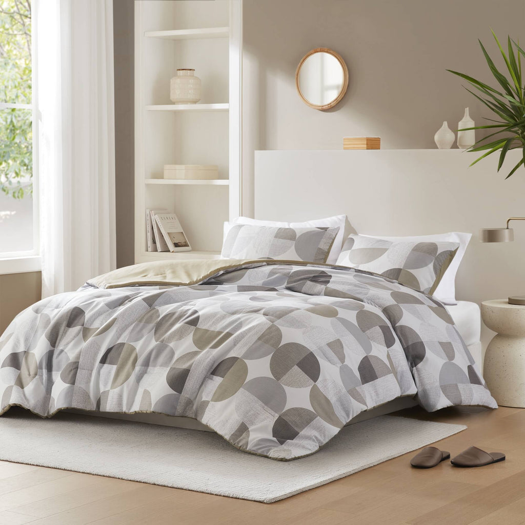Heavyweight Warmth Full/Queen Size Comforter Set, Tan/Gray Bedding Set for All Seasons, 3-Piece Round Geometric Print Bedding Comforter Set - Cloud-Like Soft Lightweight Bed Comforter Detail