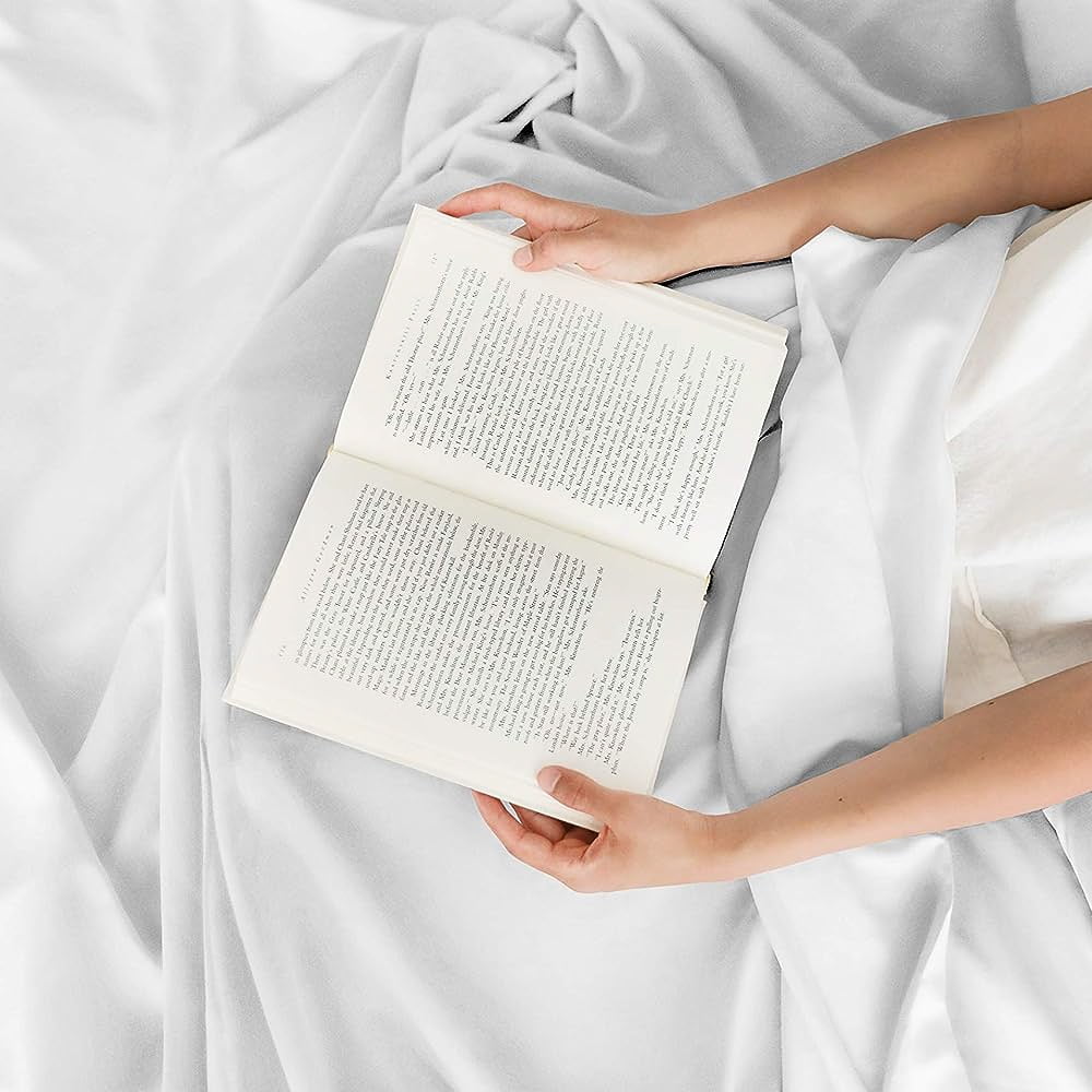 Ultra-Soft 4-Piece Ultra Soft & Comfy Hotel Luxury Sheet Set - Full Size Cooling Bed Sheet Fits 8"-16" Mattresses, White - Luxury Bed Sheet Set with Deep Pockets Detail