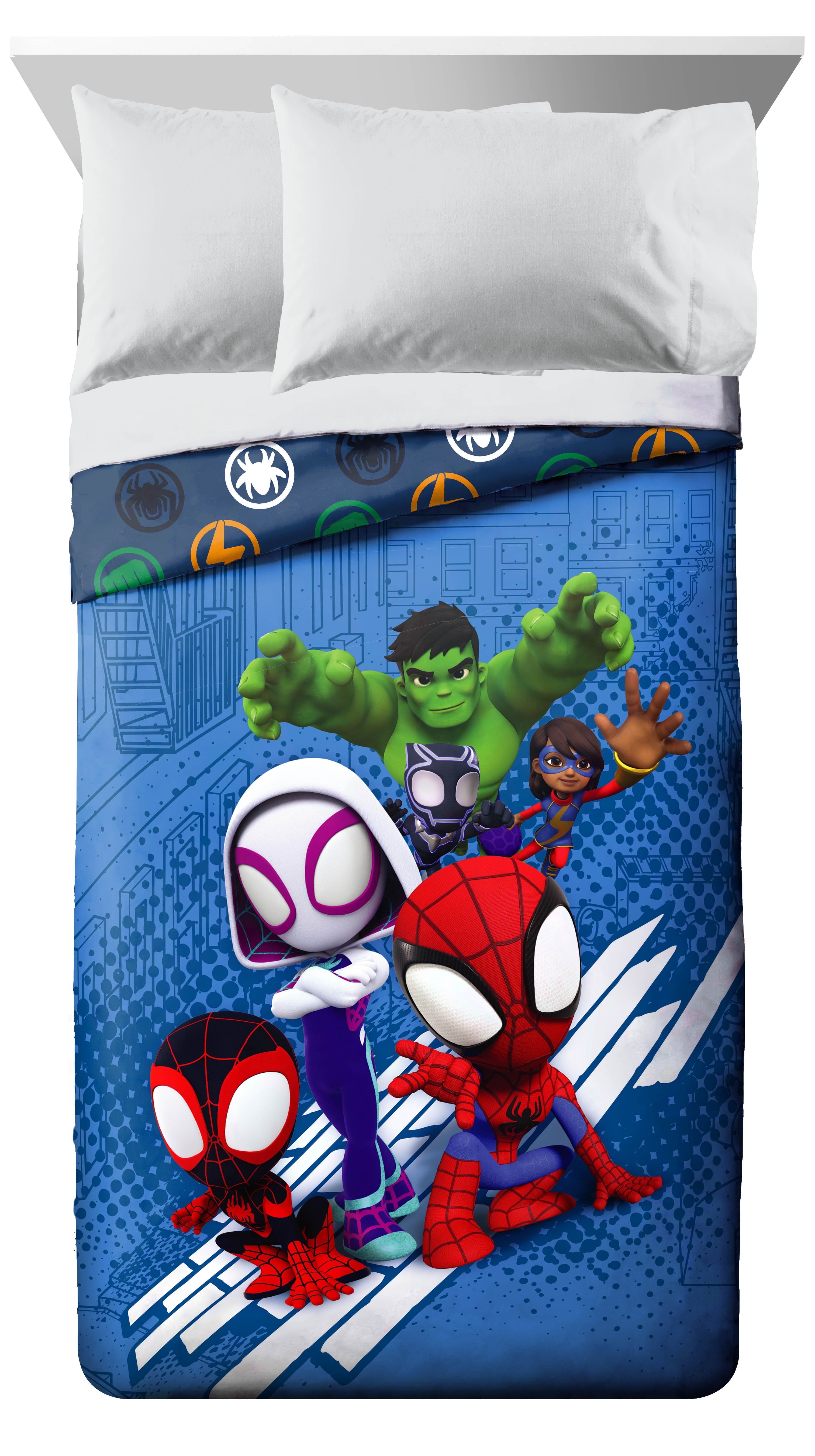 All-Season Spidey Amazing Friends Kids 2-Piece Twin/Full Reversible Comforter Set, Microfiber, Red - Luxurious Quilted Duvet Cover Set Detail