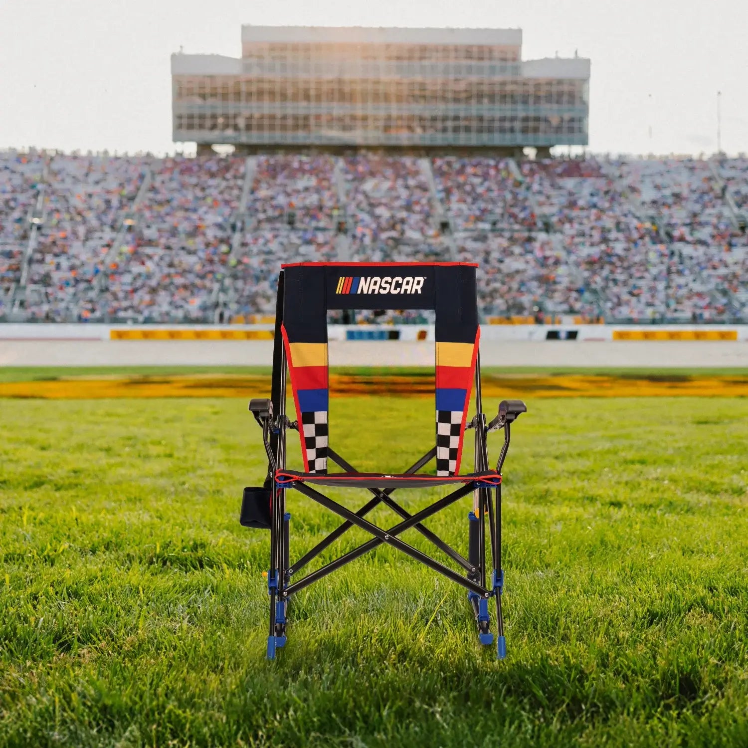 Heavy-Duty Freestyle RoadTrip Rocker - NASCAR For Him - Choice 453 - Freestyle Rocker Portable Outdoor Folding Chair Detail